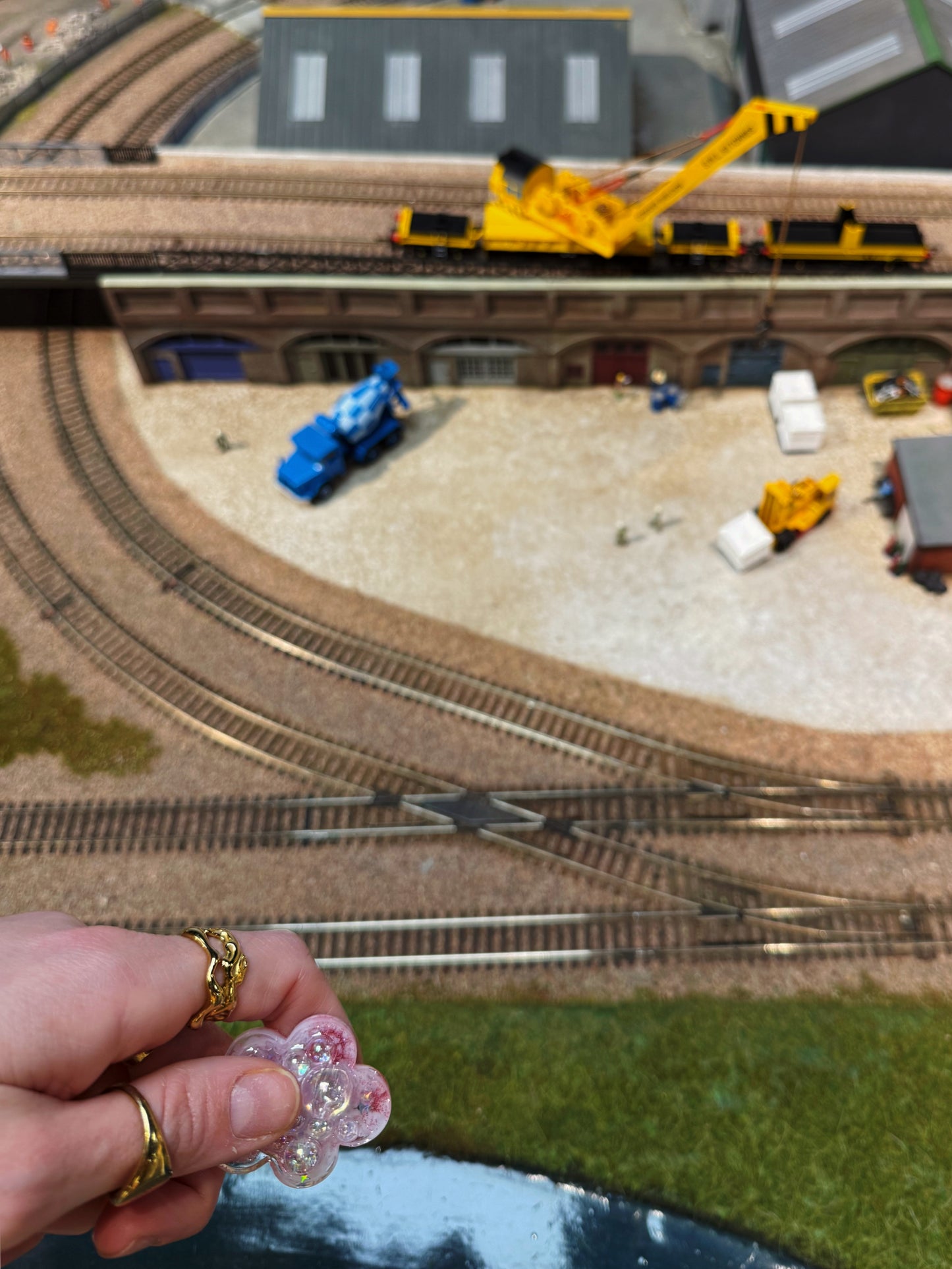 Mini cloud: pink bubbles