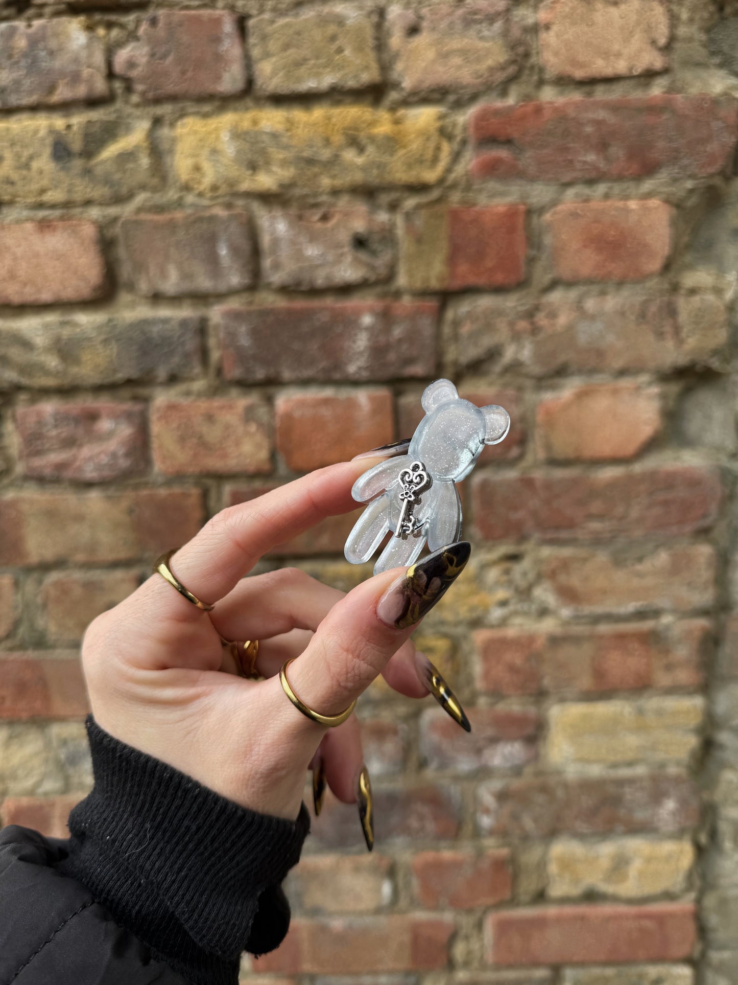 Worry bear: the key 111