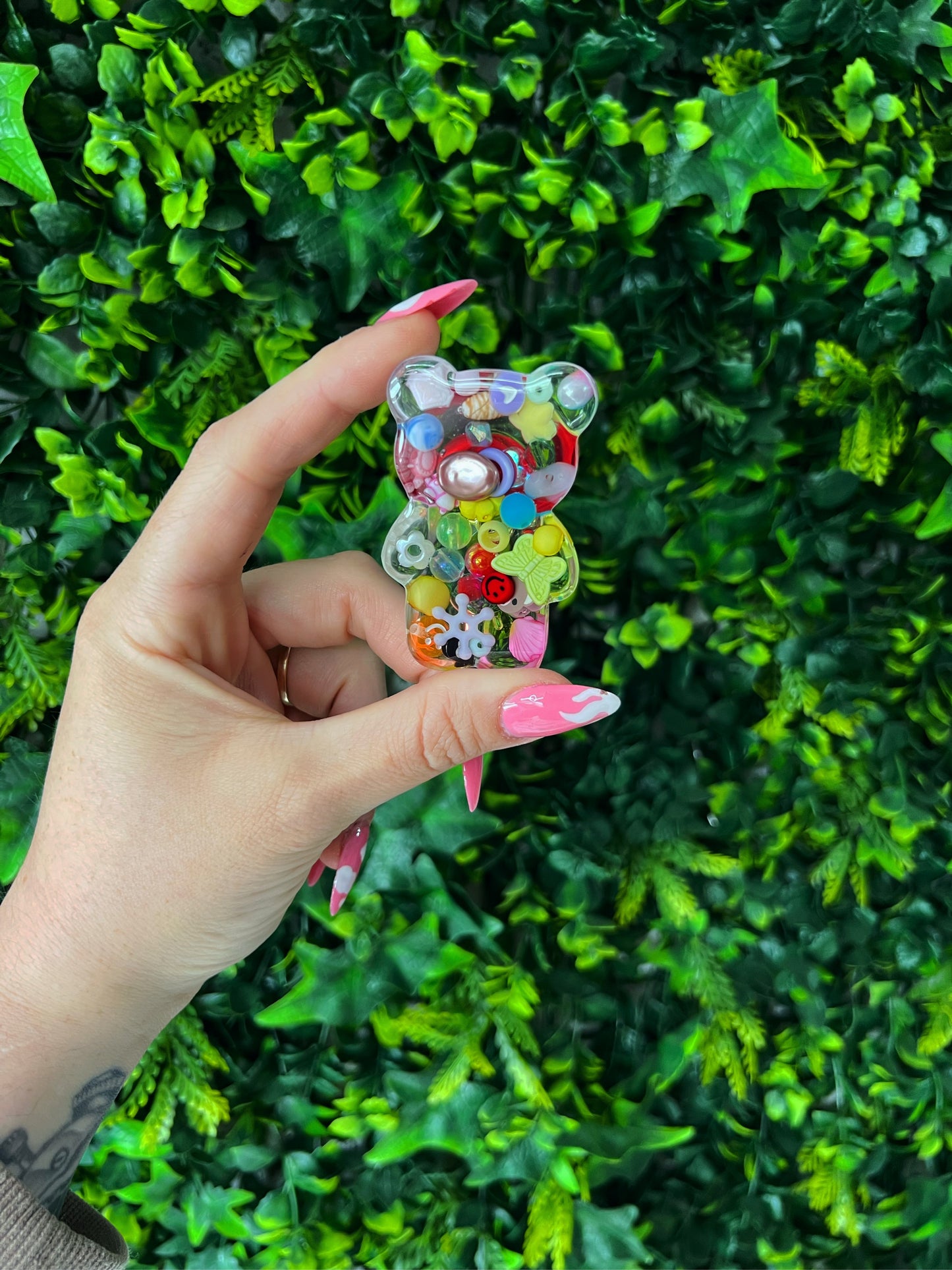 Rainbow finding bear