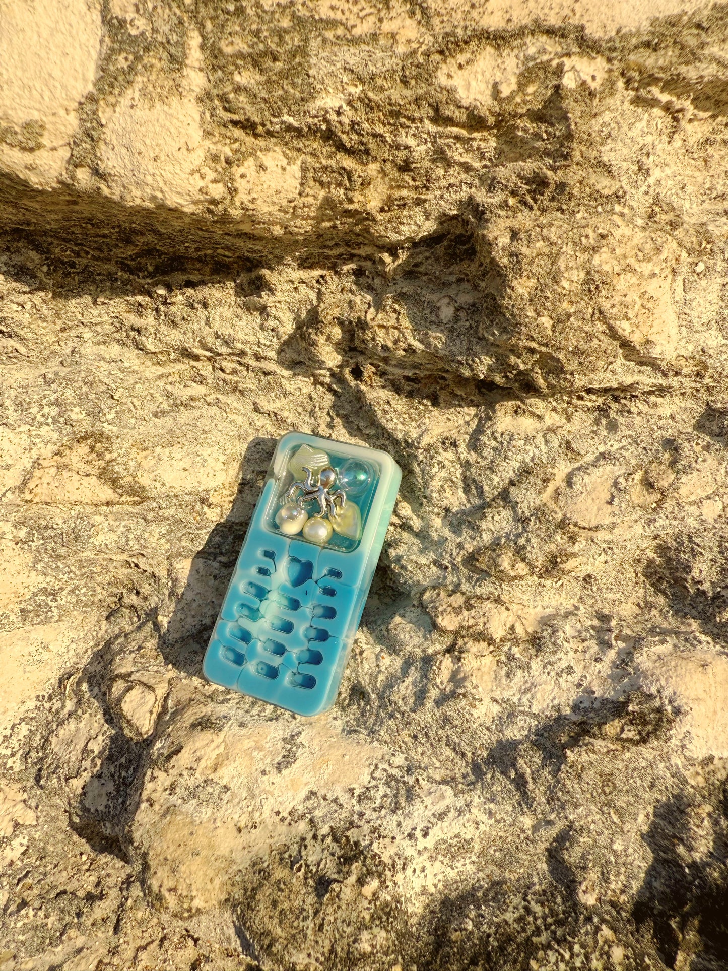 Octopus phone