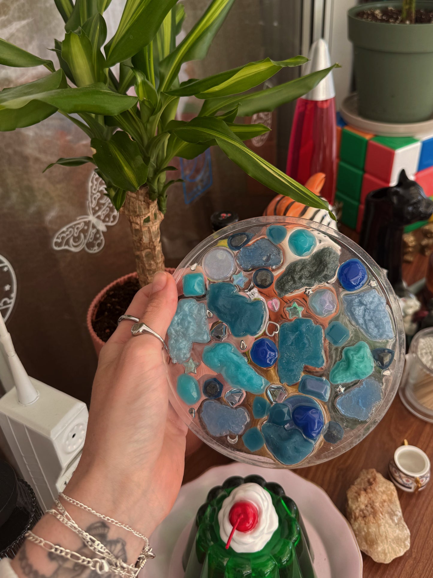 The water rock sensory plate