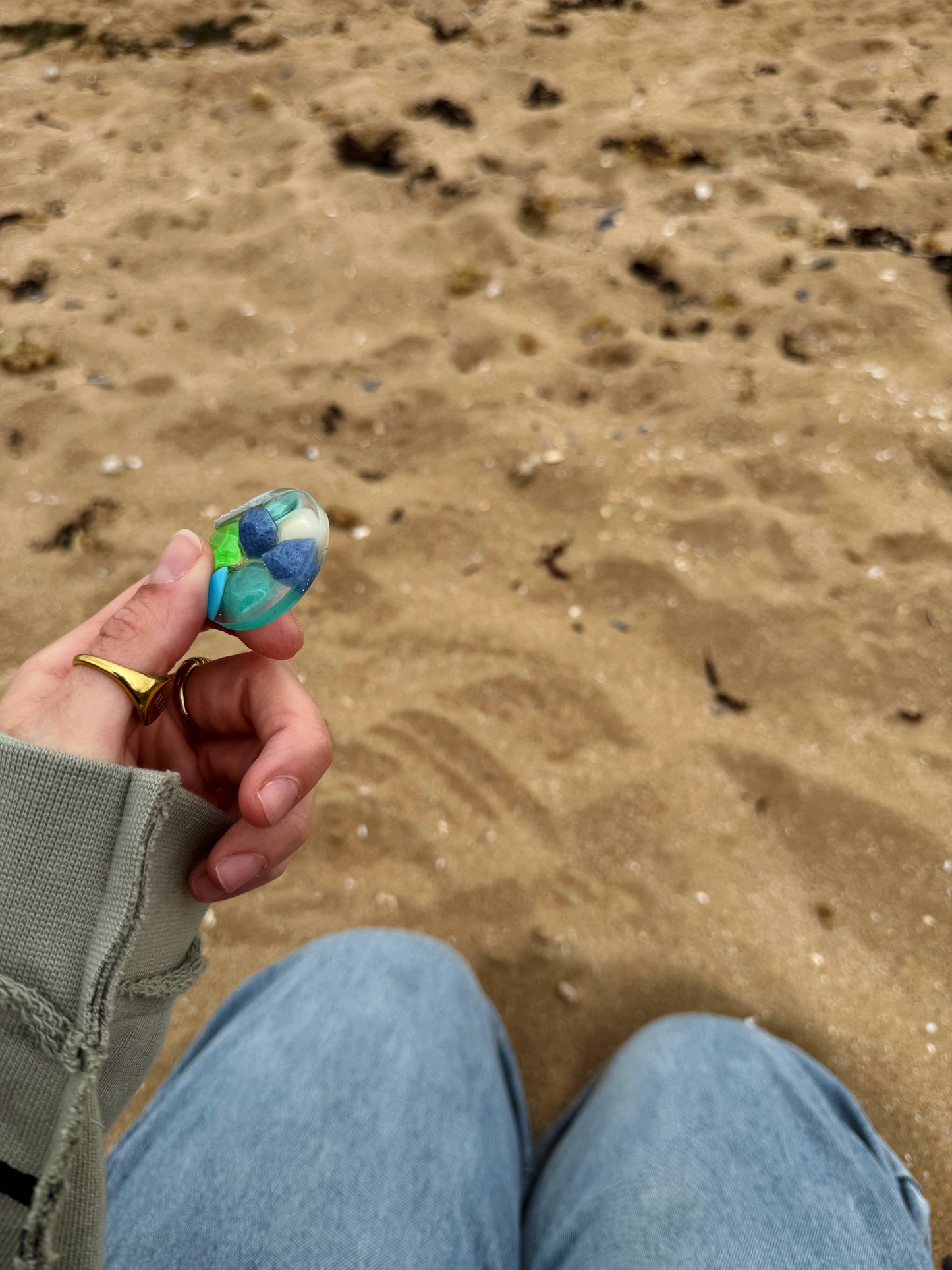 Holographic orb: Mermaid gems