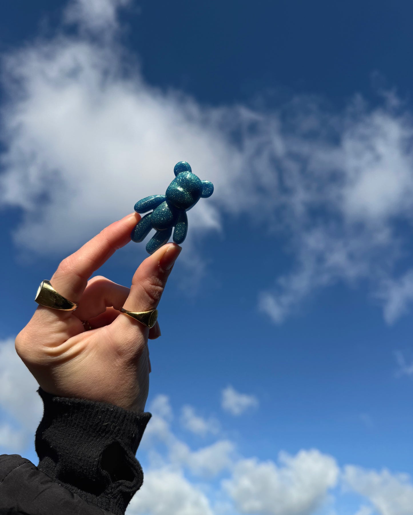 Worry bear: electric blue 142