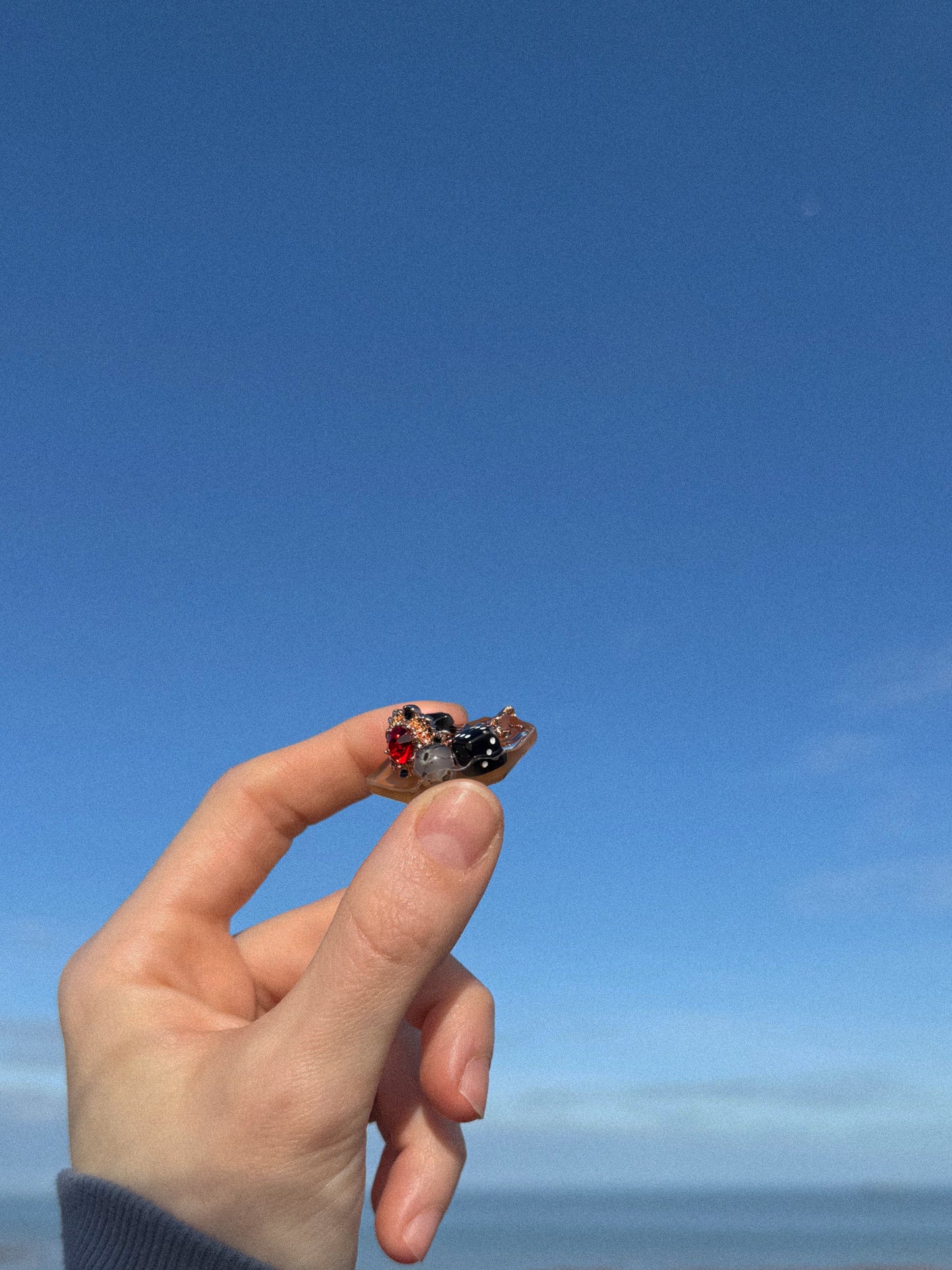 Ruby ring: micro hexagon