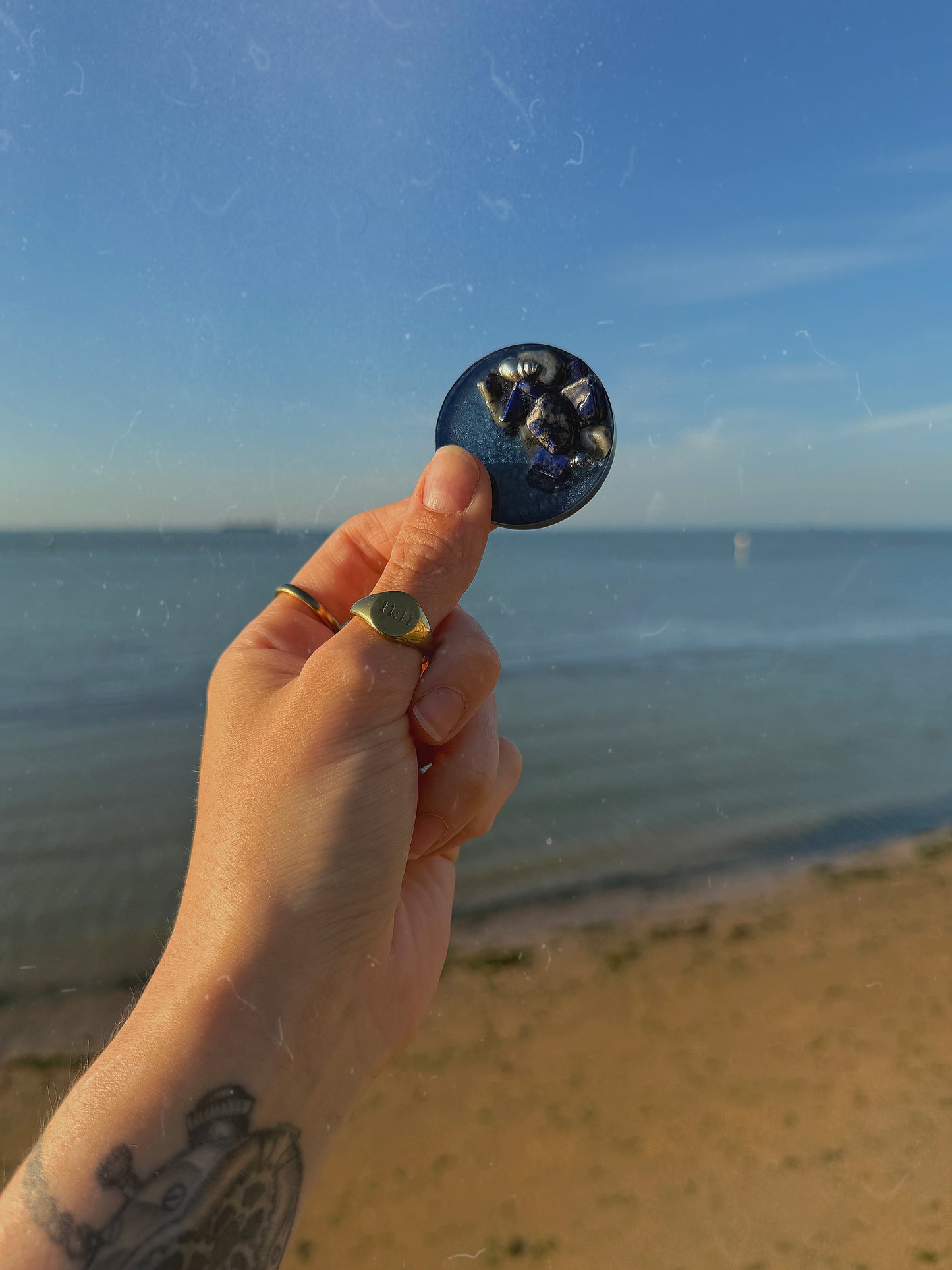 Blue shell: micro ripple