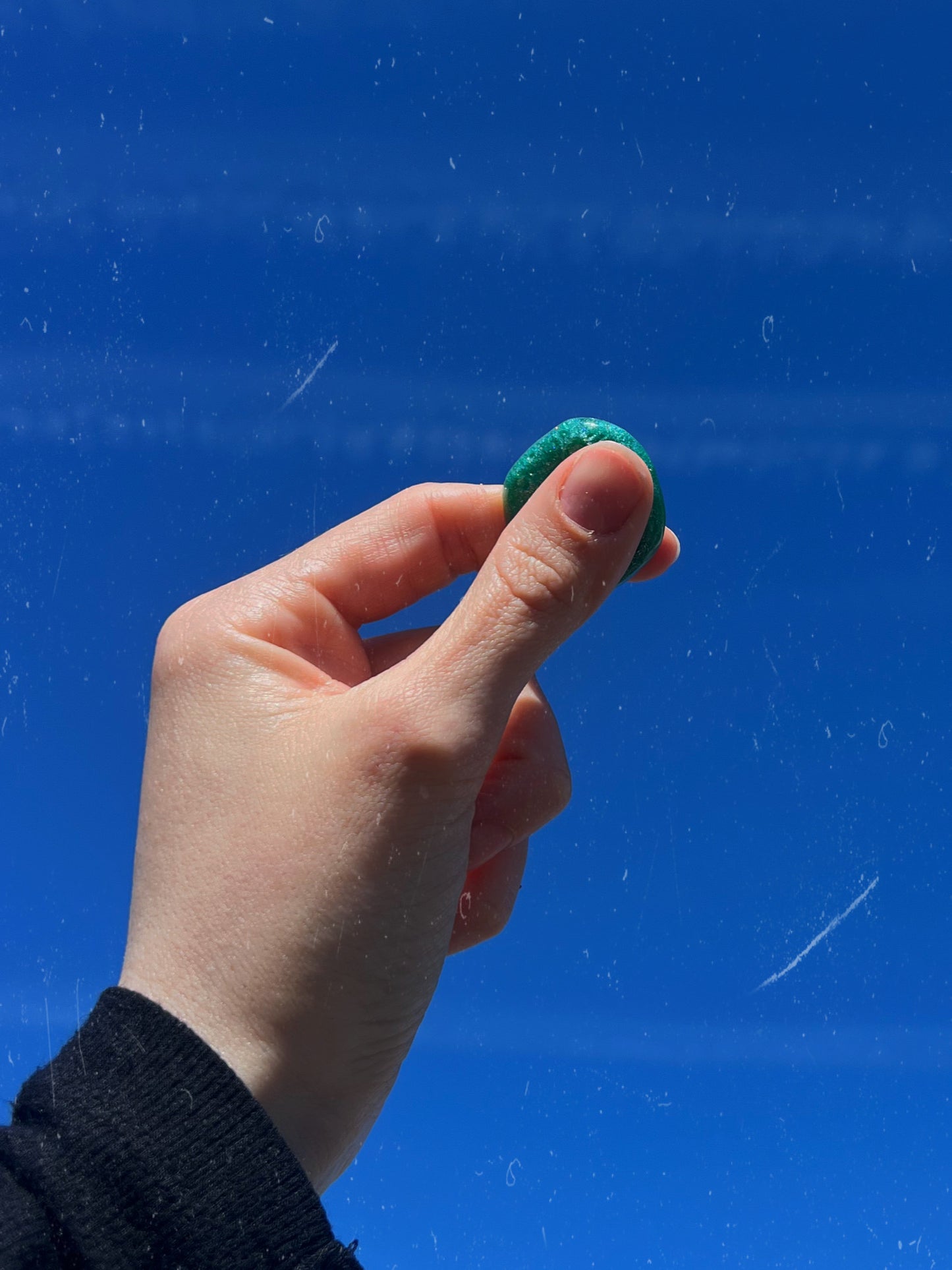 Moon rock: Green sparkle