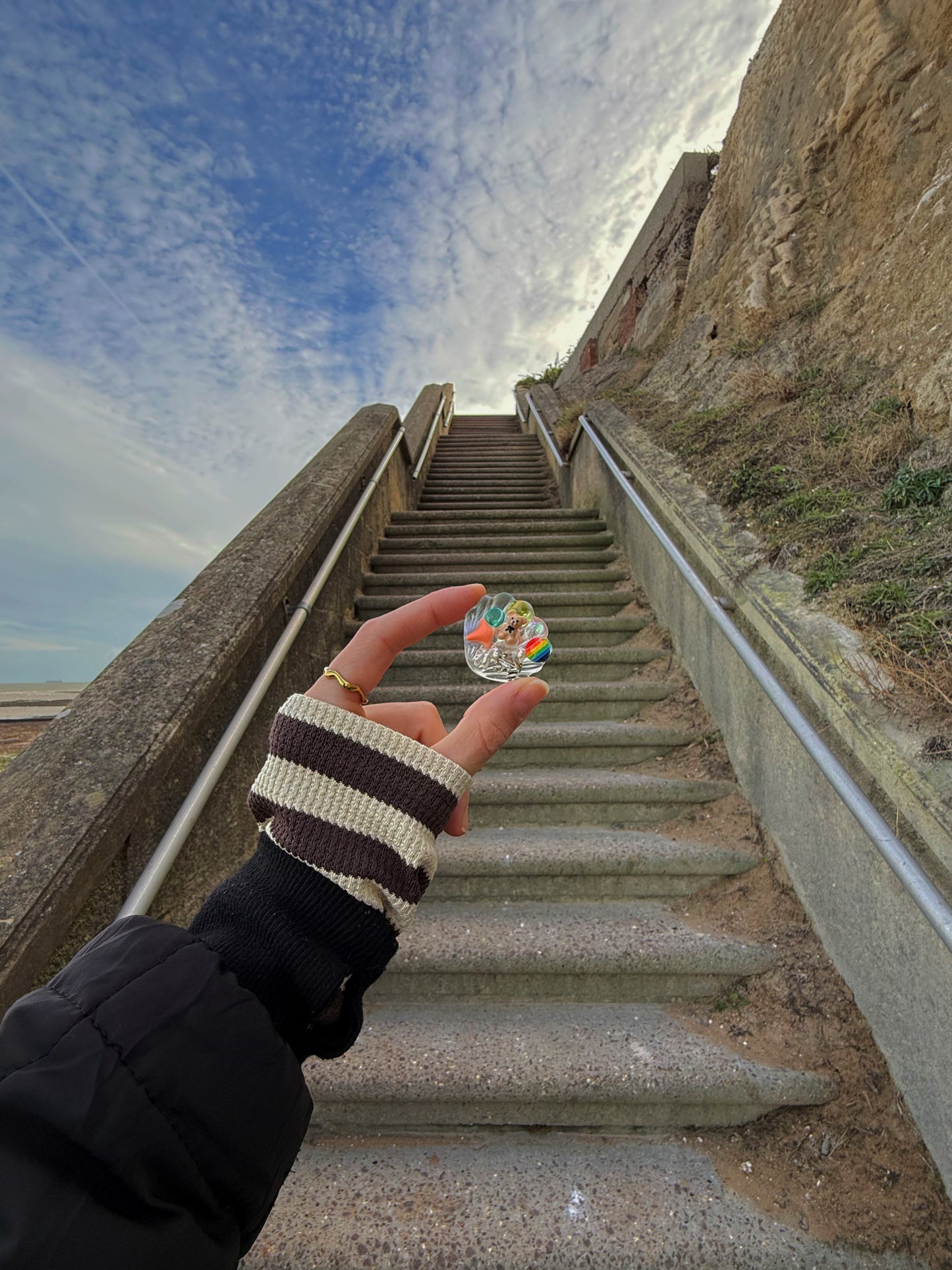 Pocket shell: random rainbow 13