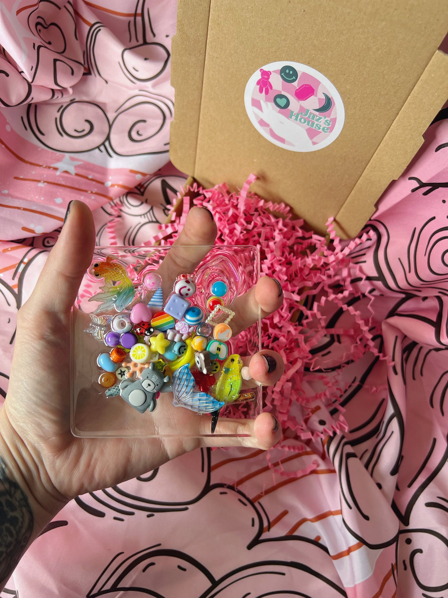 A pile of tinker