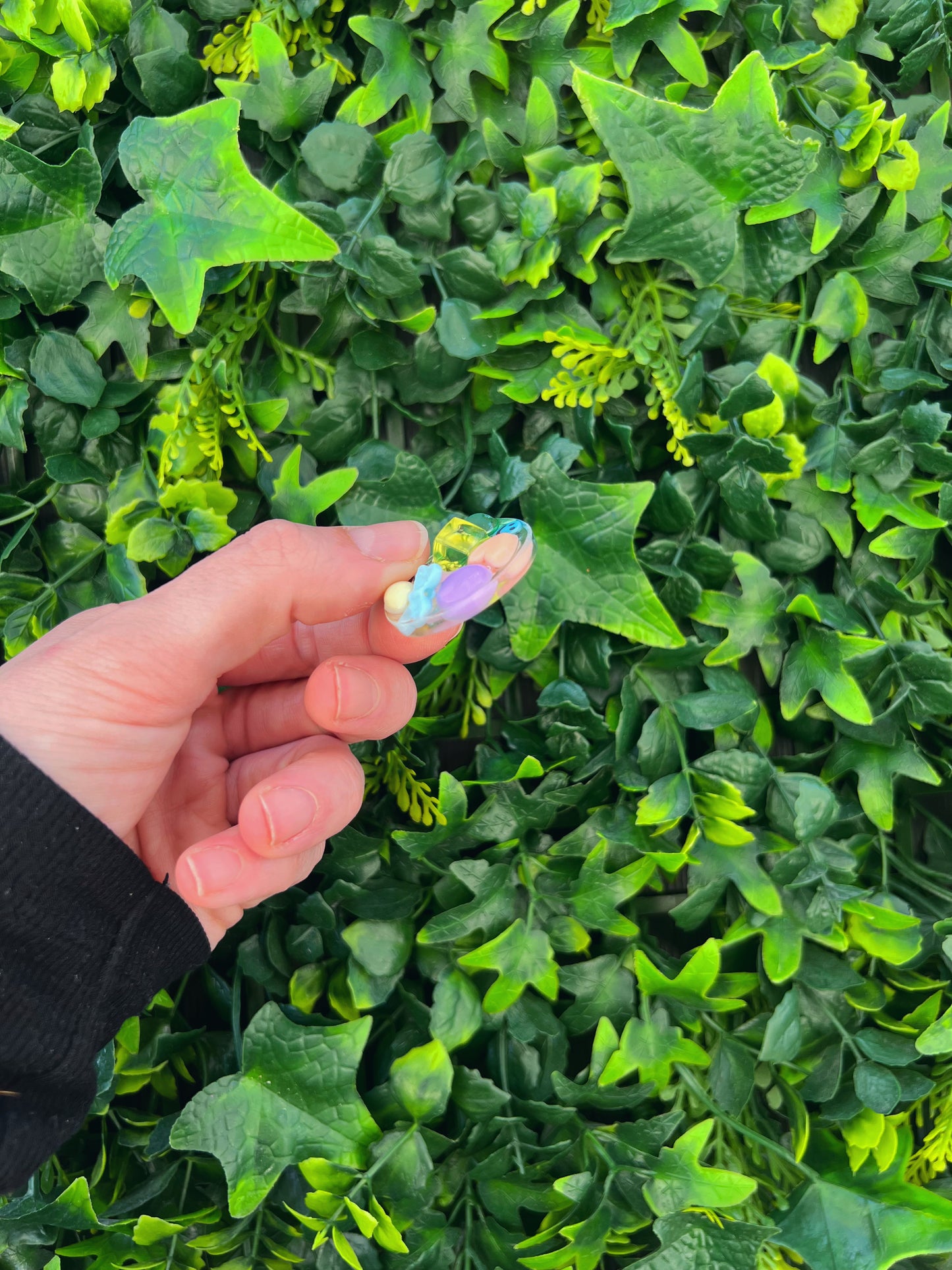 Micro orb: spring finder