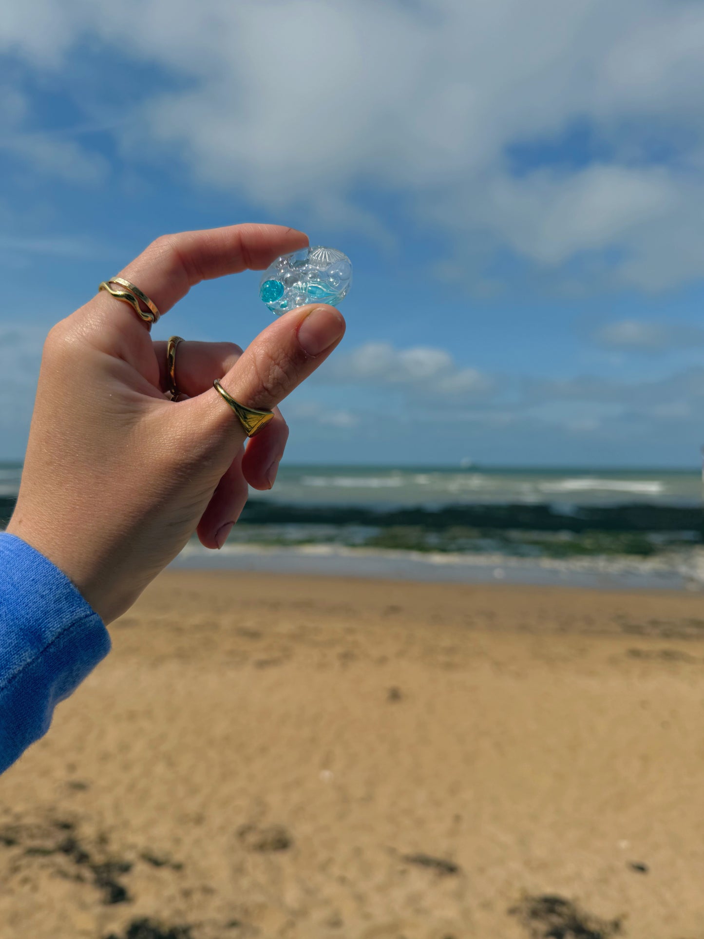 Micro orb: blue vibes