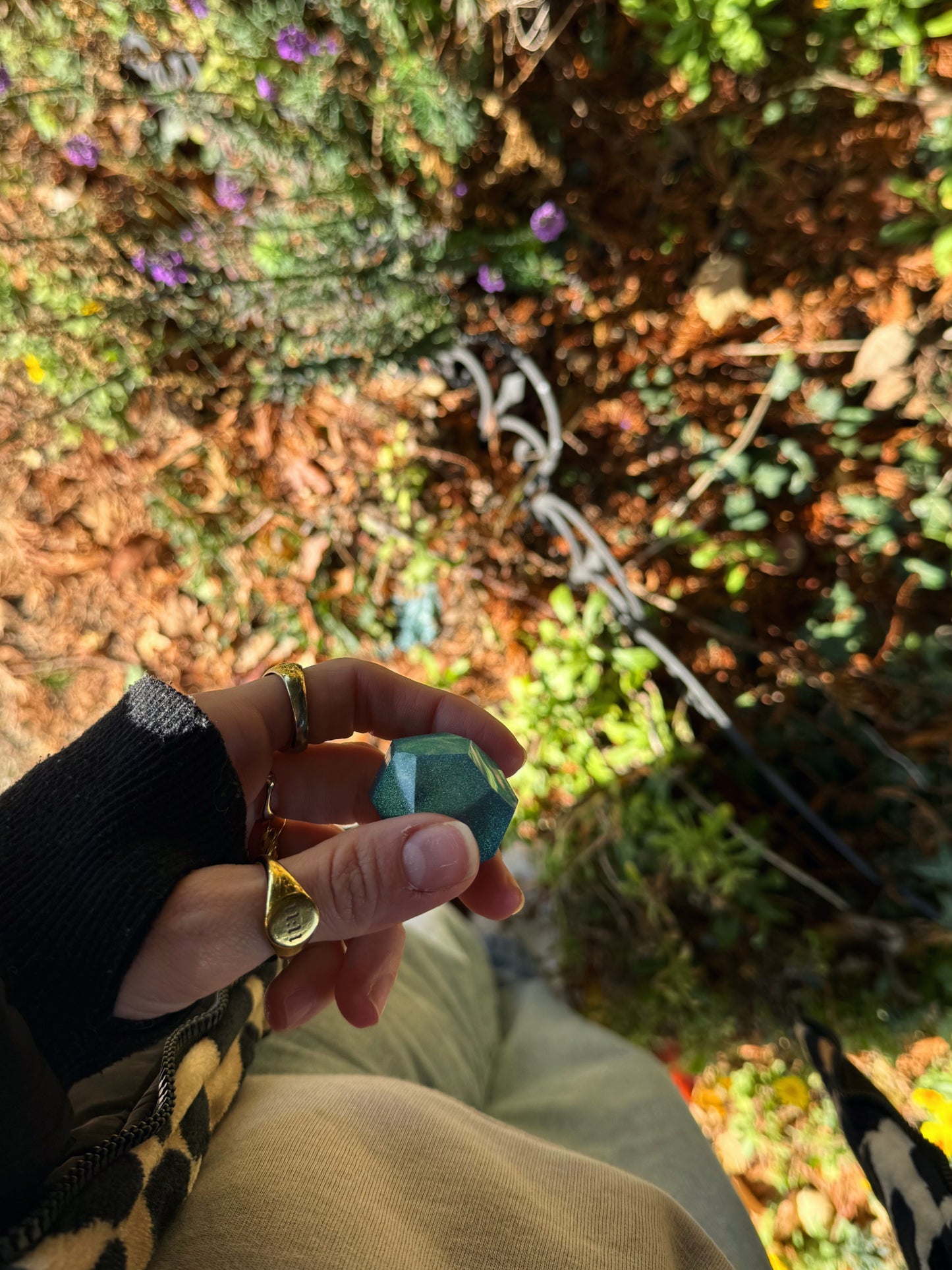 Electric blue gem 163