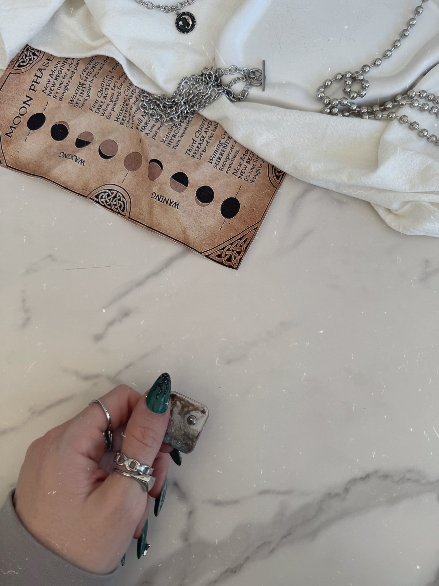 Mini square safe spike