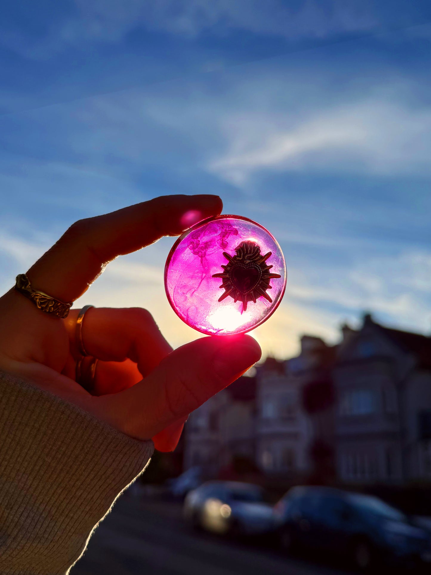 Transparent pink L orb