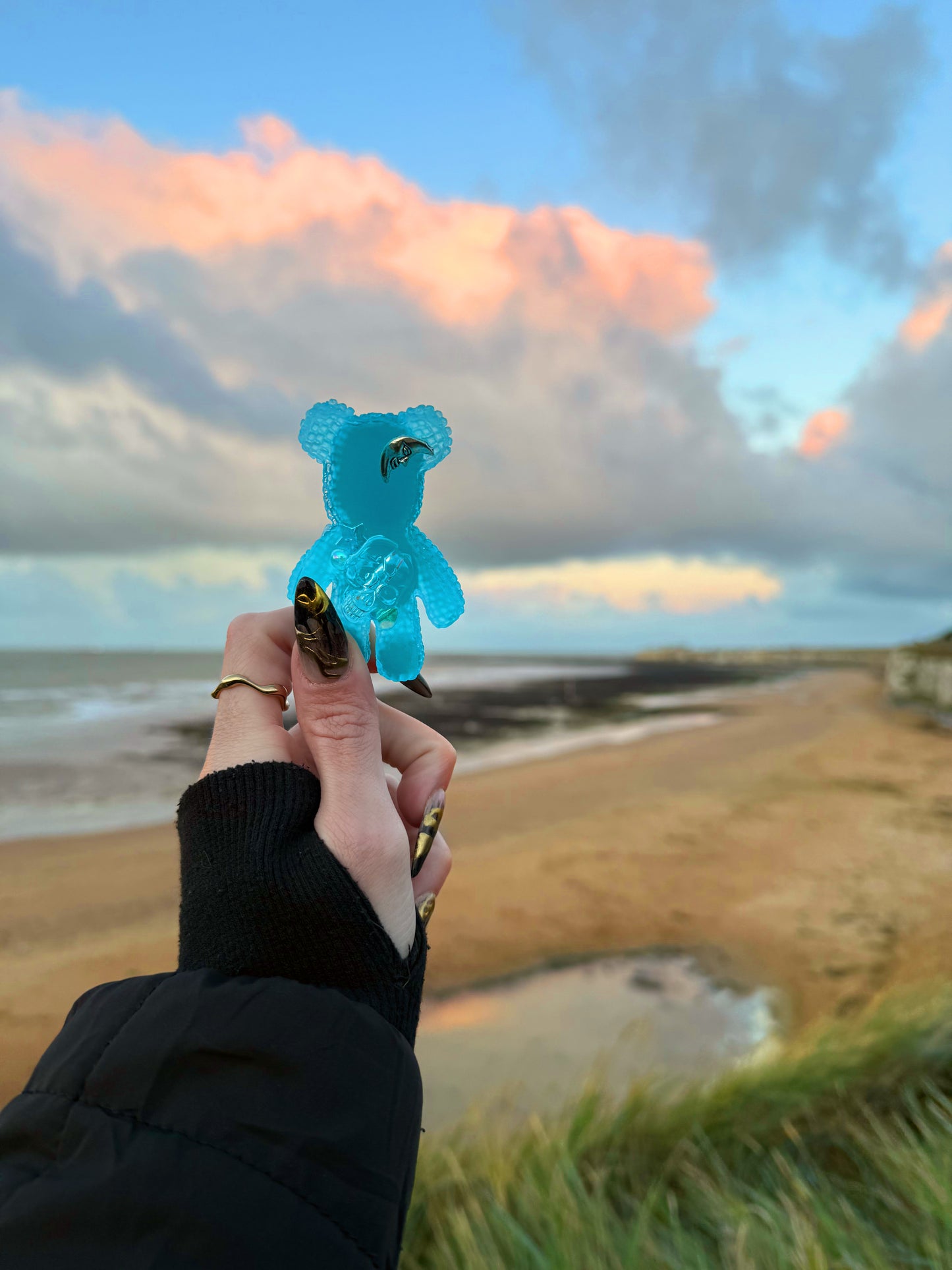 Jagger bear: blue glow in the dark 139