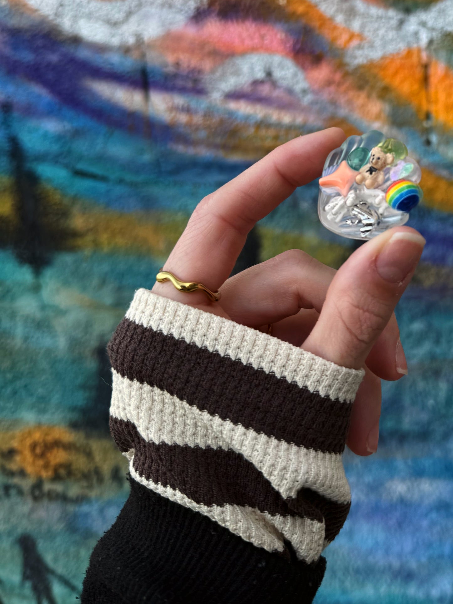 Pocket shell: random rainbow 13