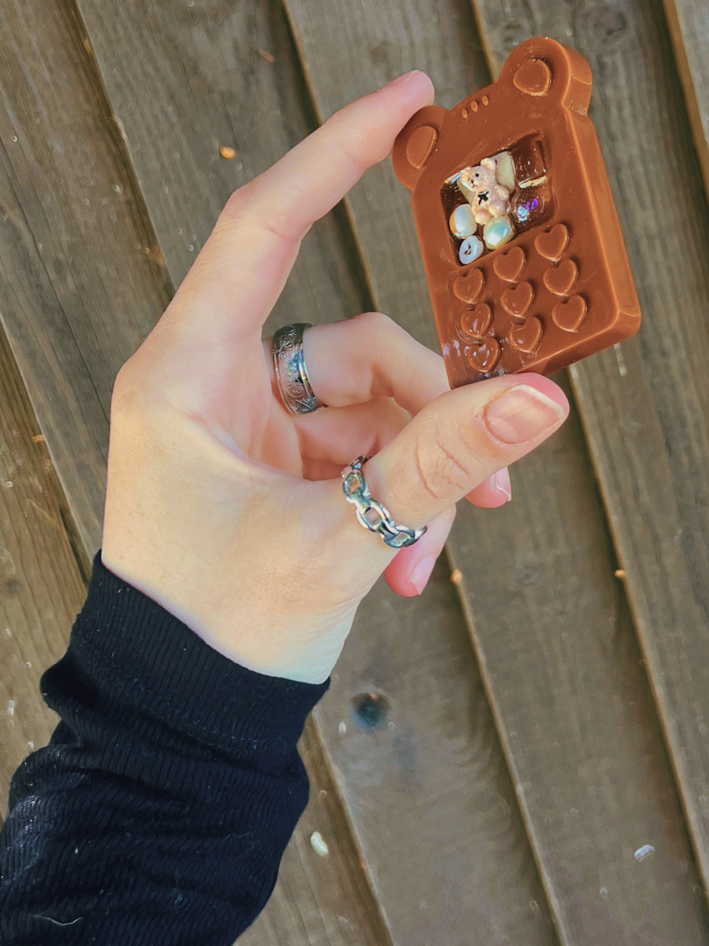 Brown bear phone