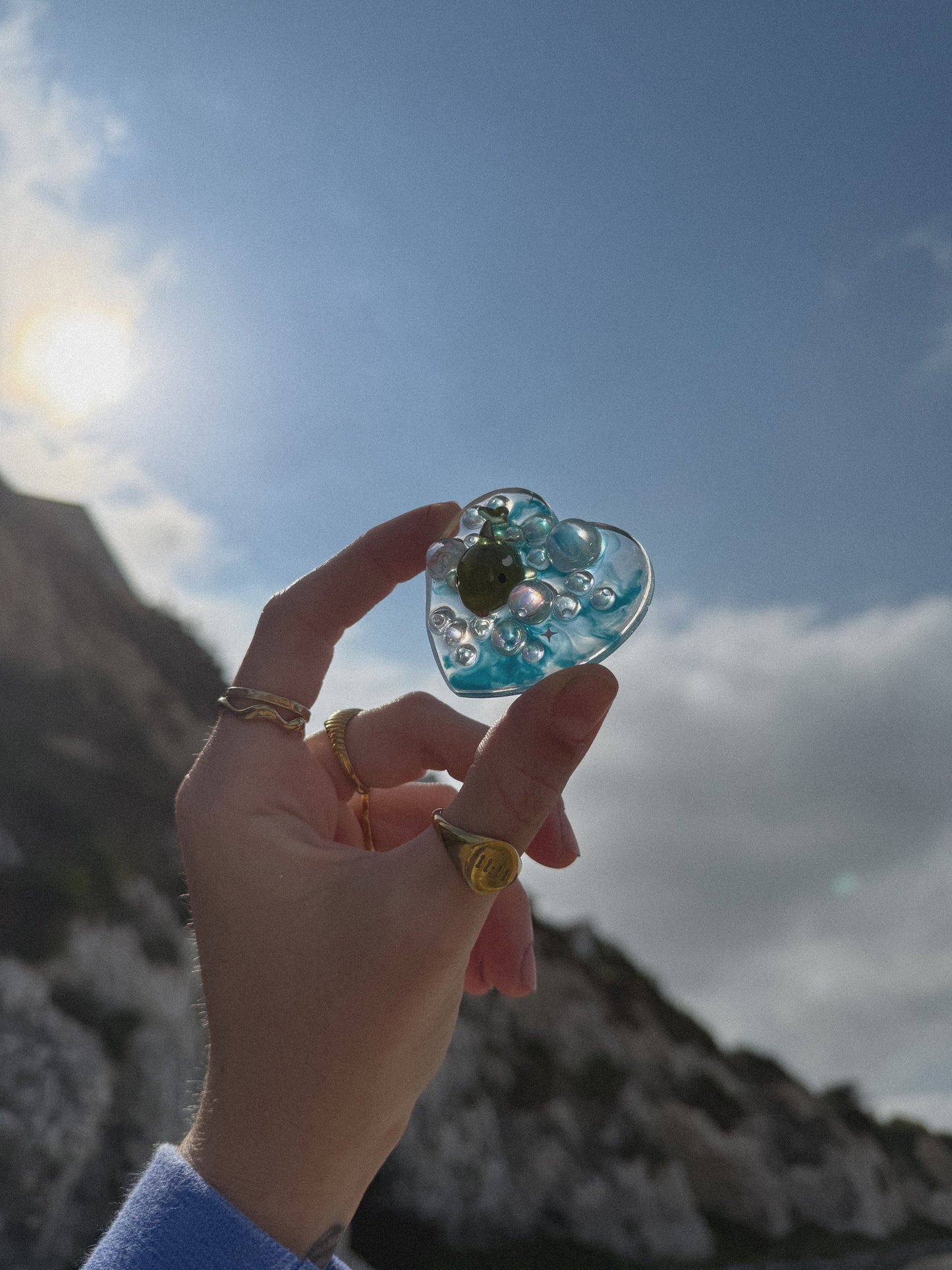 Heart orb: dolphin