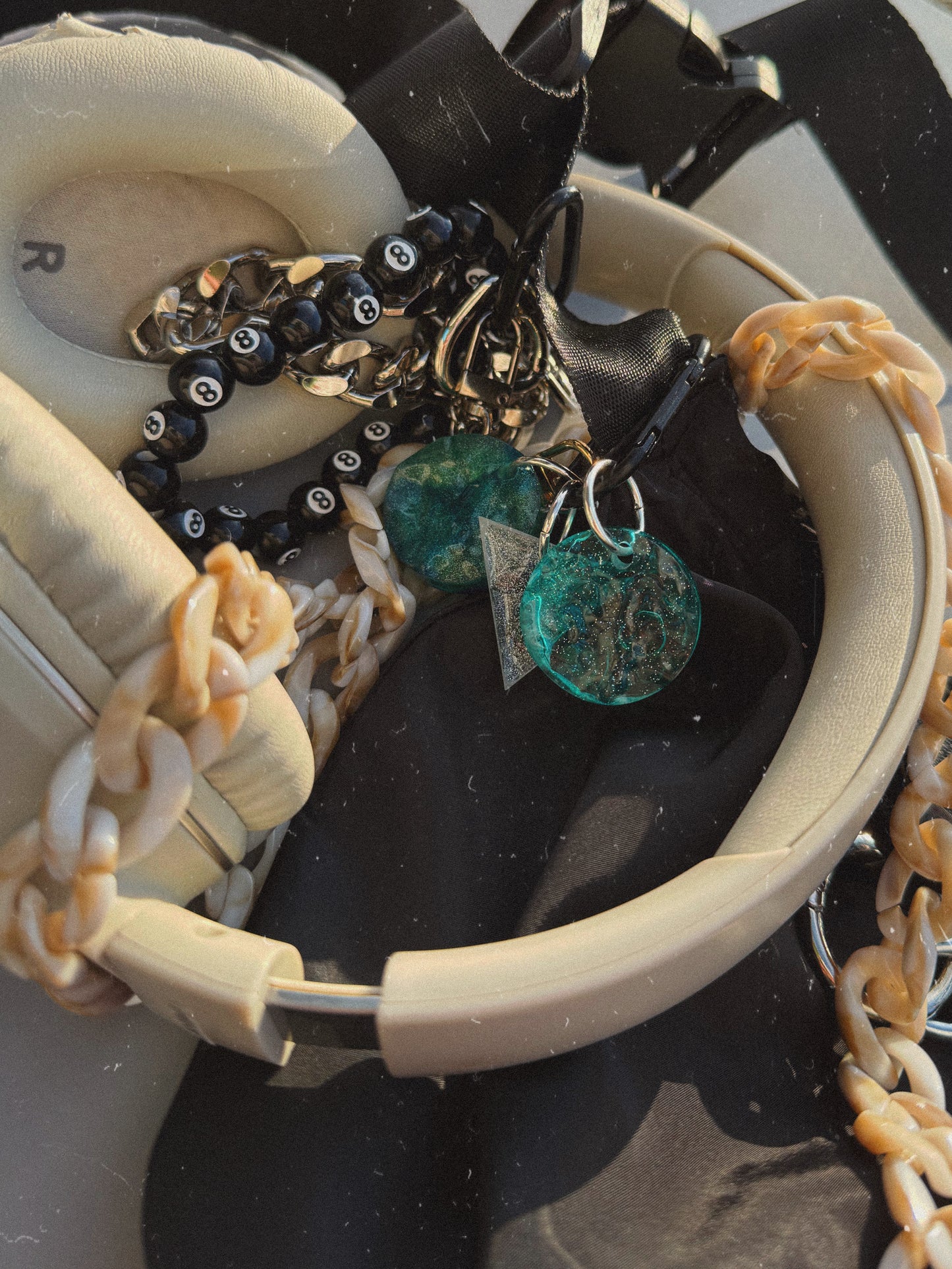 Charm: water drop triangle wave