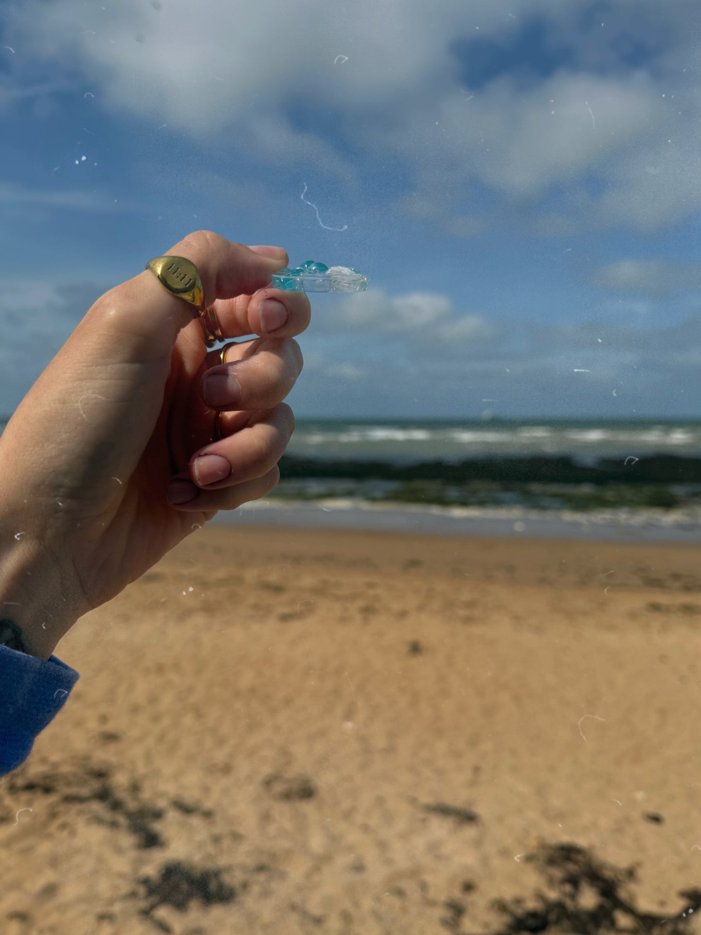 Micro orb: blue vibes