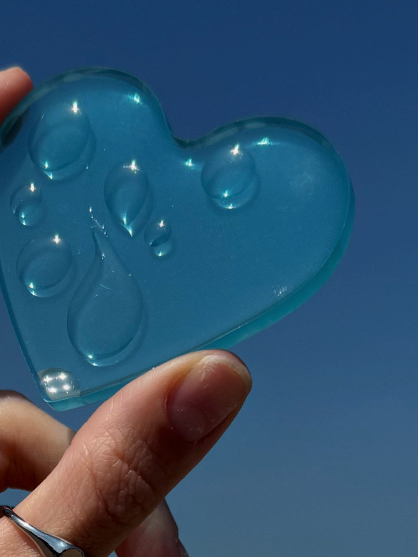 Water drop palm heart