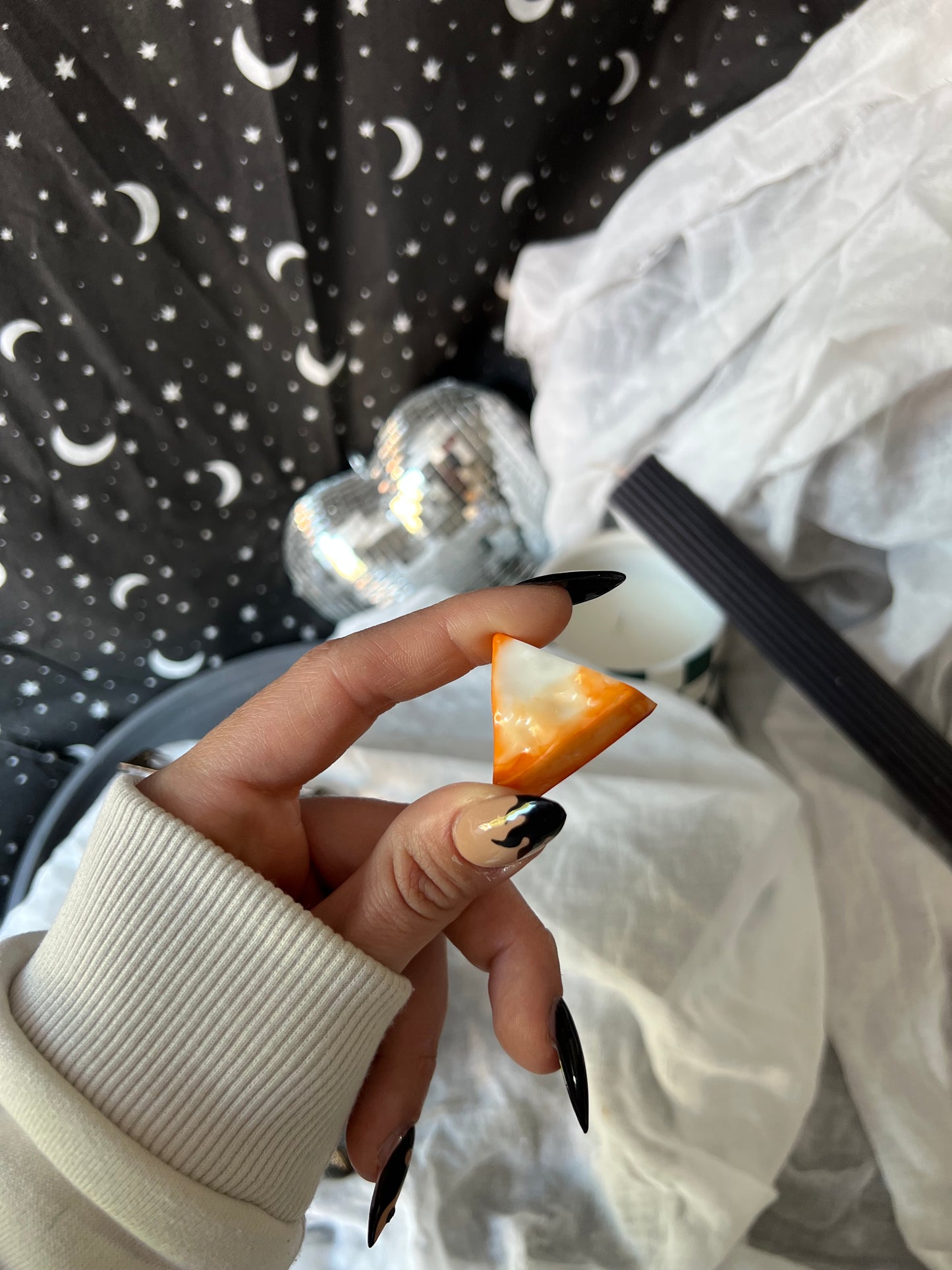 The Halloween triangle wave: pumpkin magic