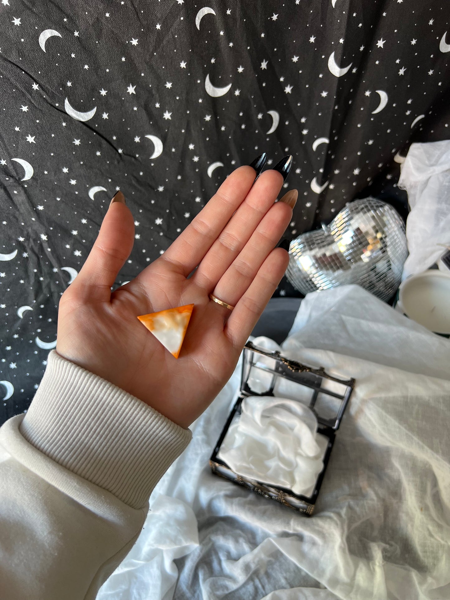 The Halloween triangle wave: pumpkin magic