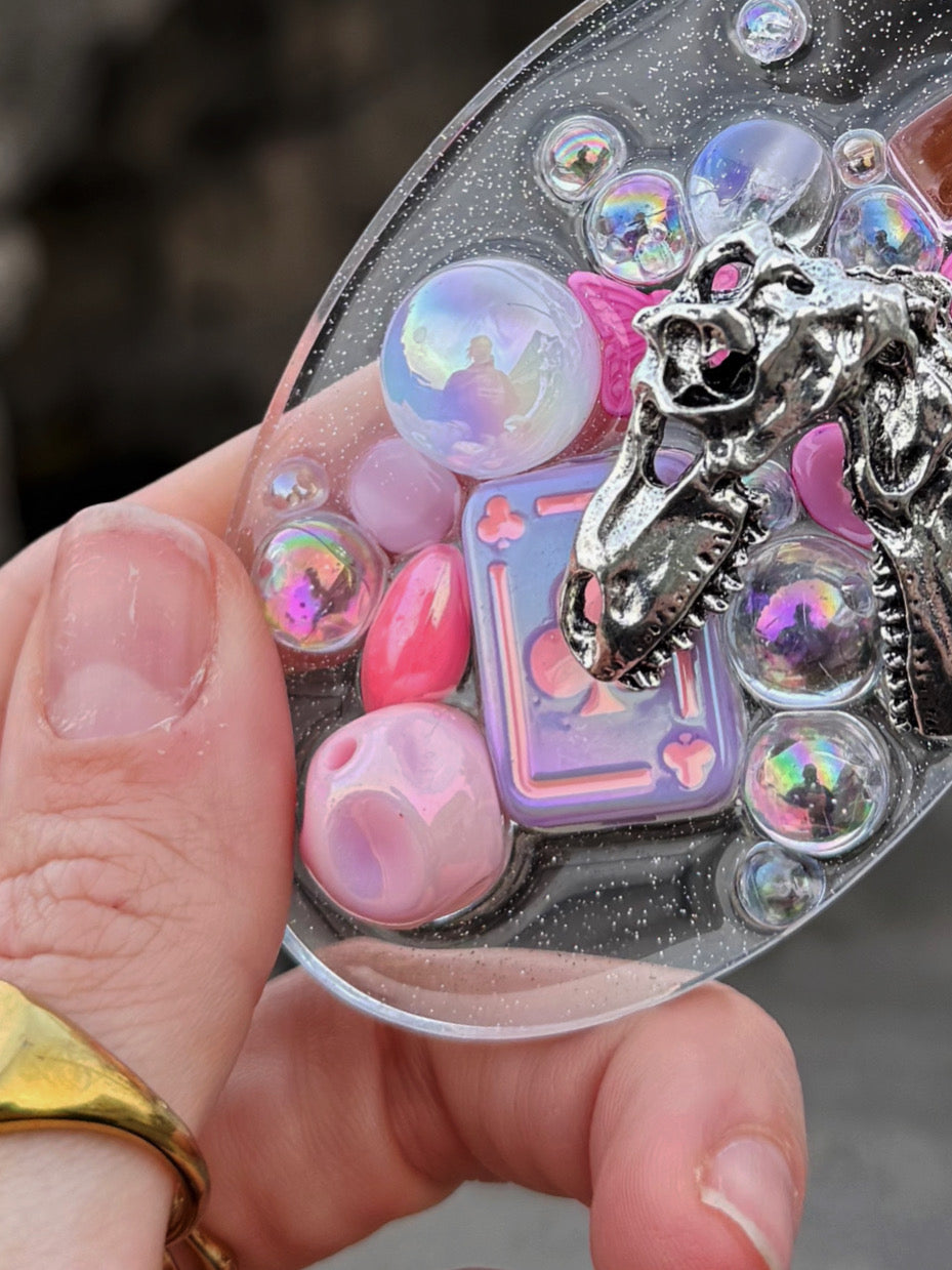 Oval tinker: love potion 111