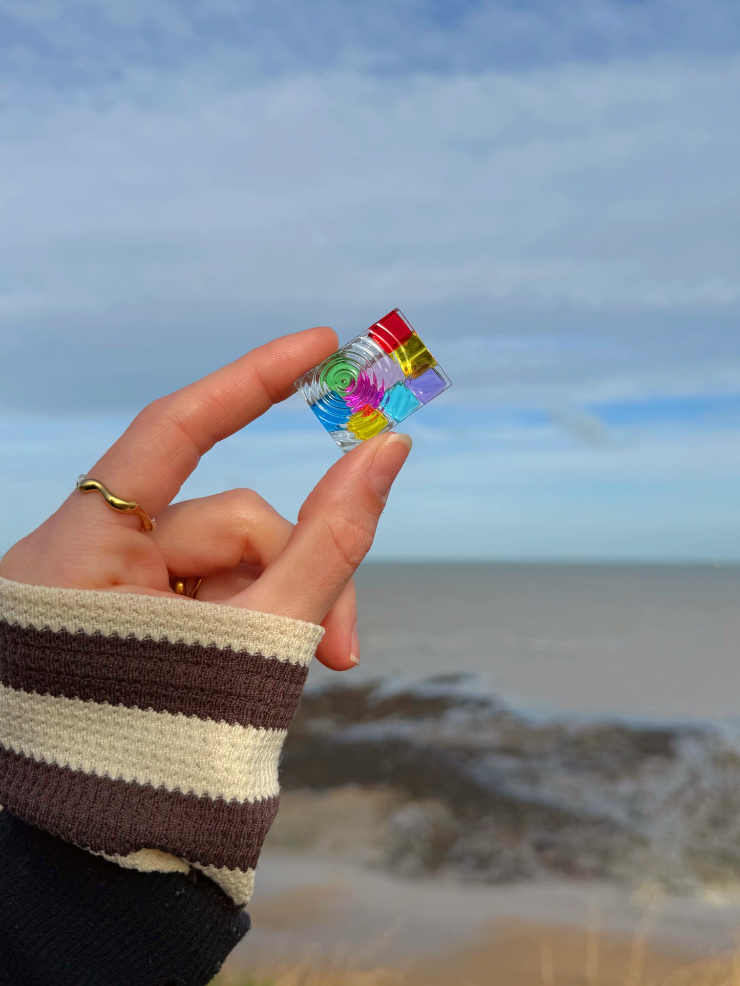 Colour block pebble 31