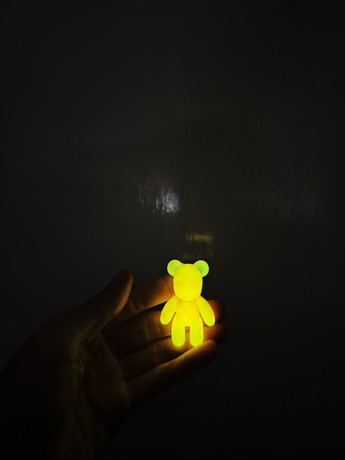 Glowing pumpkin worry bear
