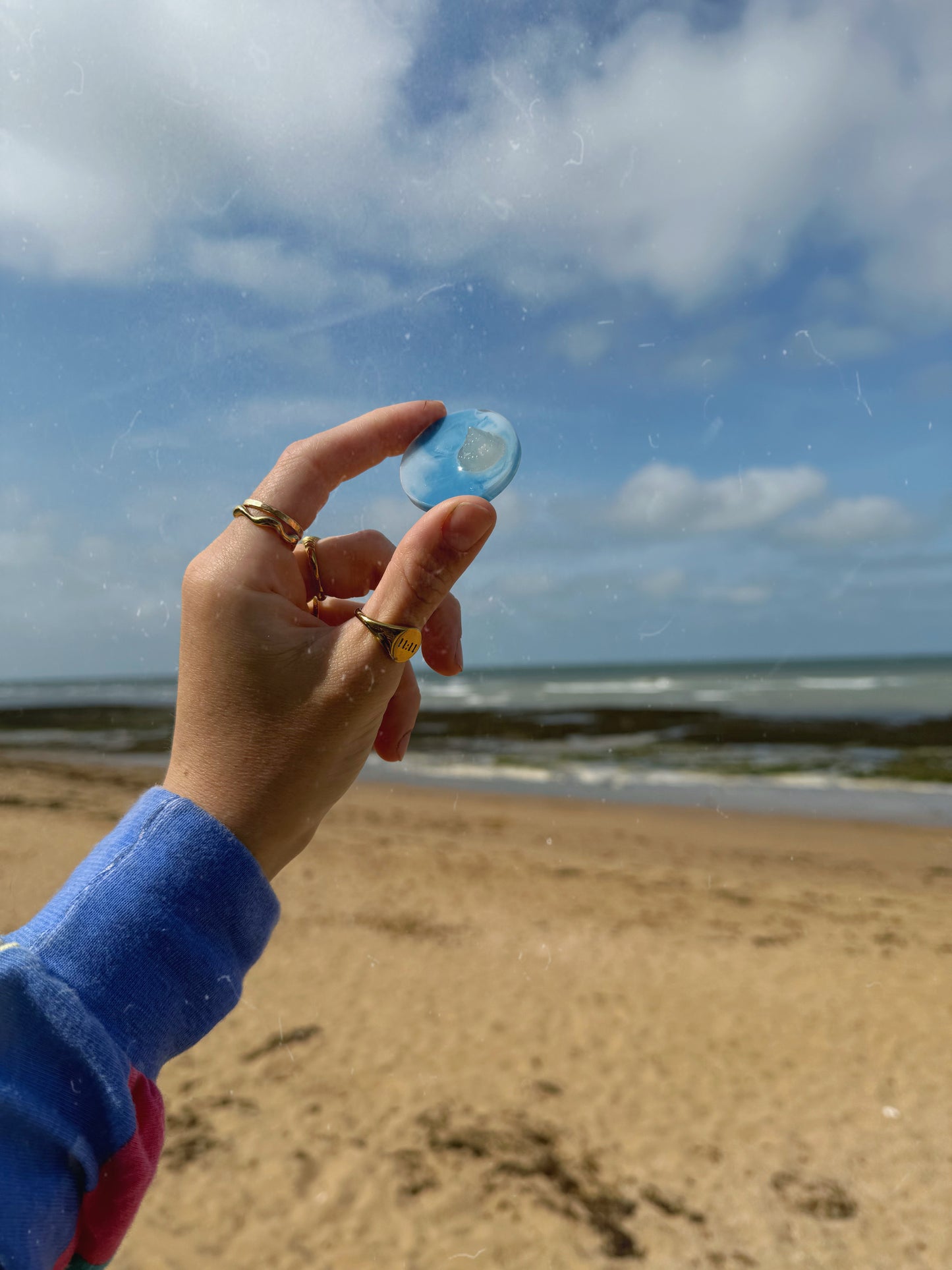 Holographic orb: glow in the dark shell