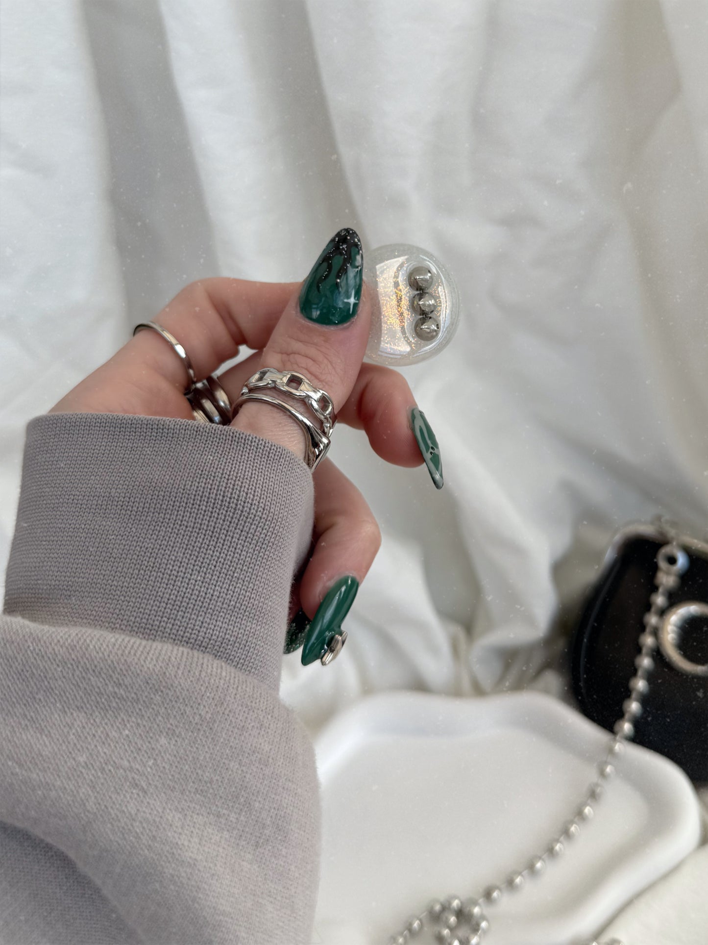 Micro orb: UV safe spike