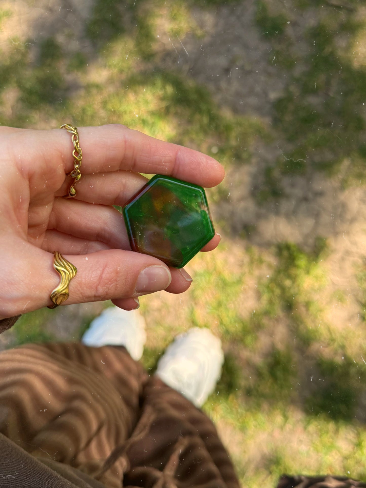 A little leaf medium hexagon