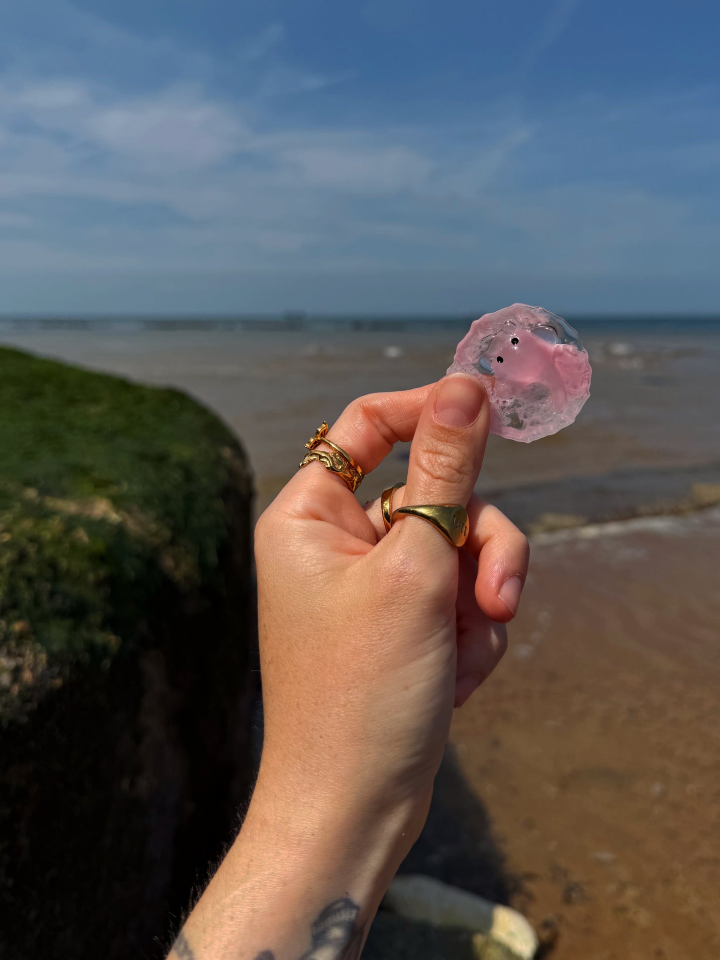 Geode orb: pink stingray