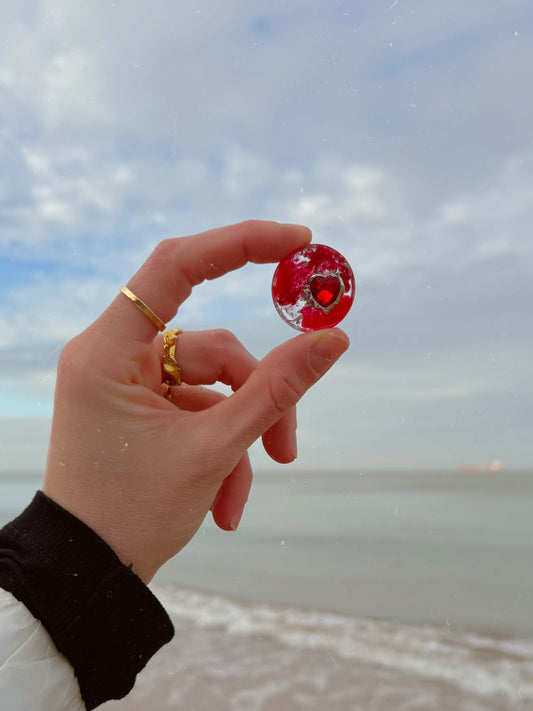 Micro orb: heart in my hand