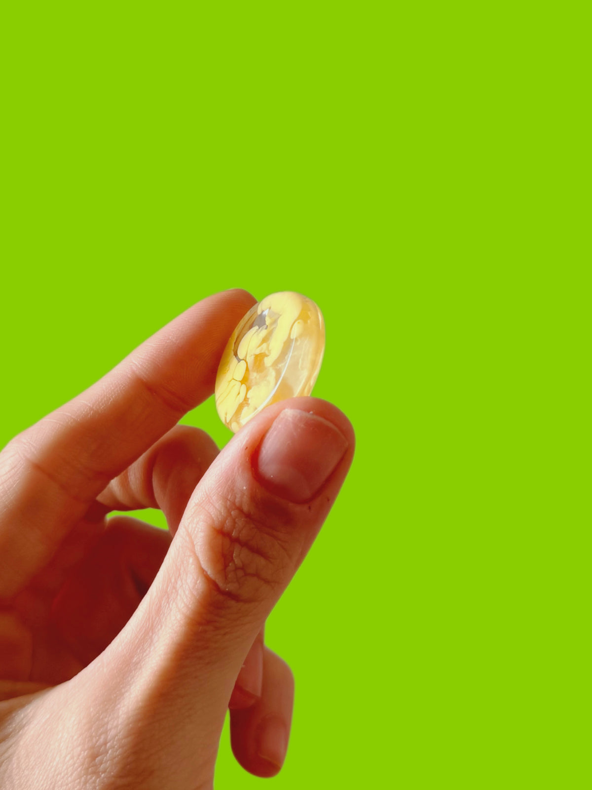Yellow love heart : little orb