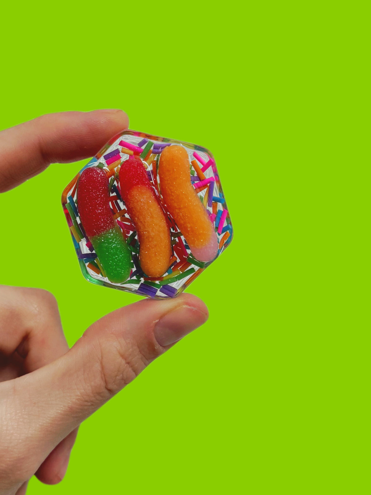 Hexagon: Triple gummy worm