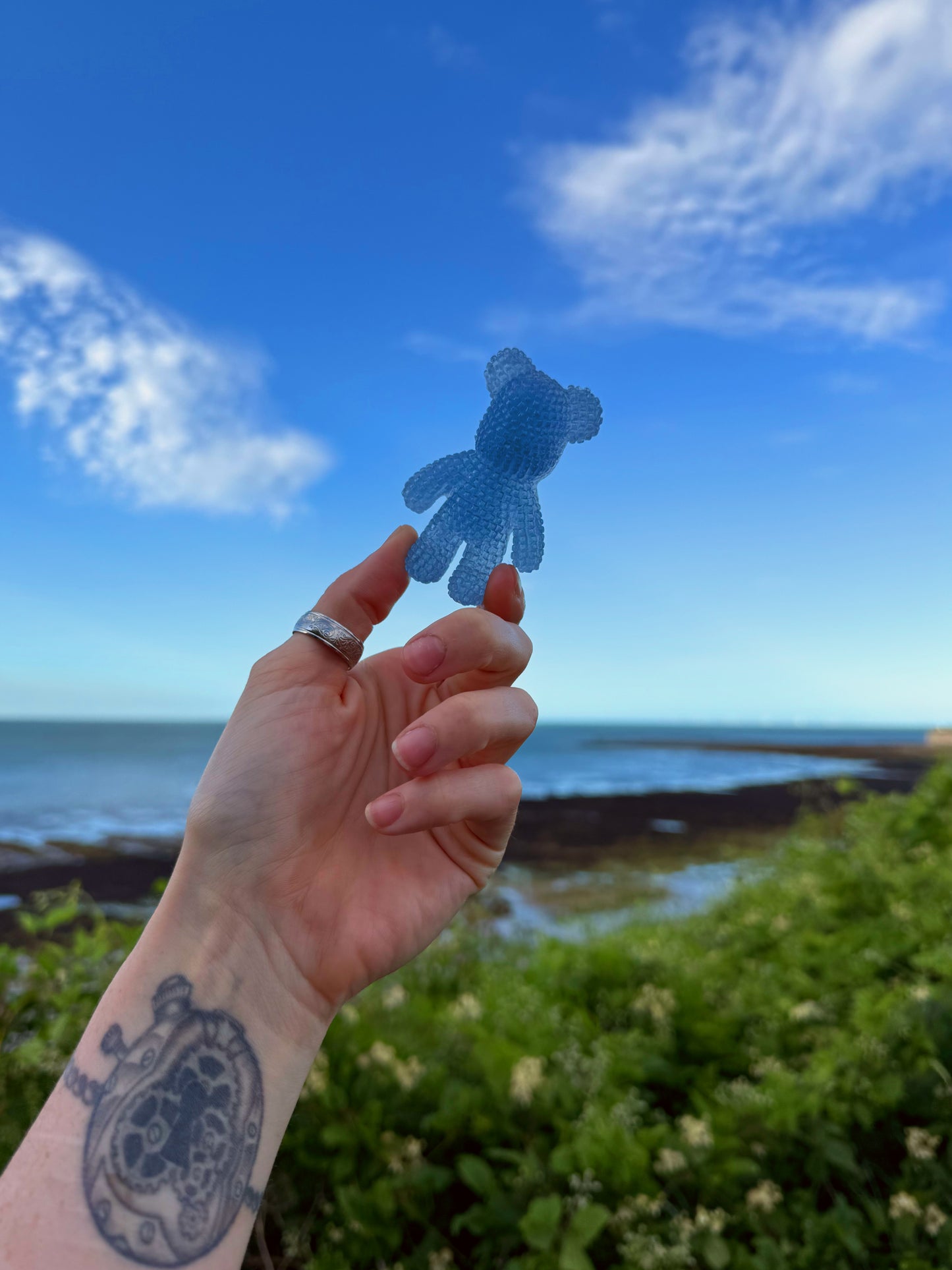 Jagger bear: magic water drop