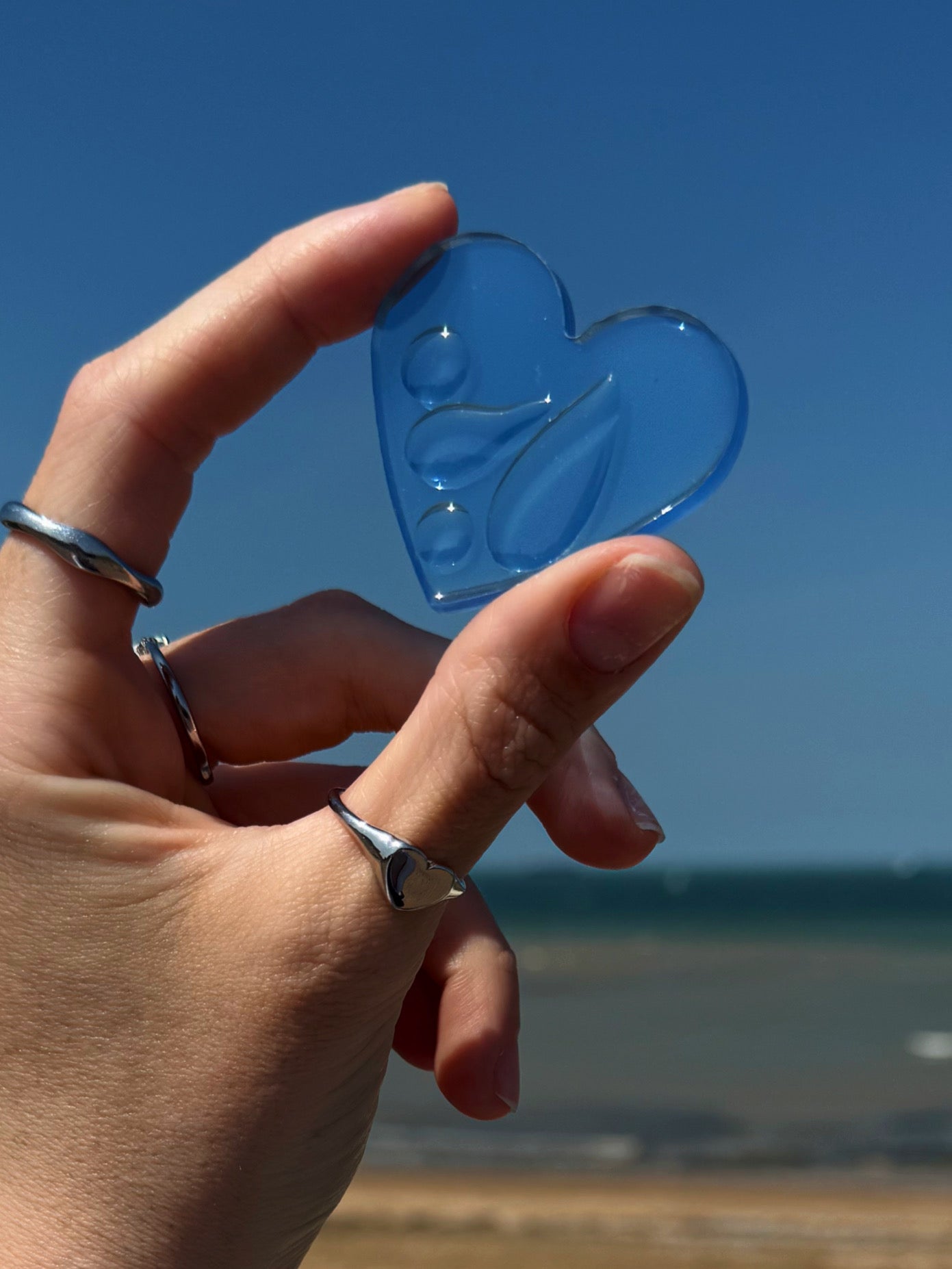 Water drop heart orb