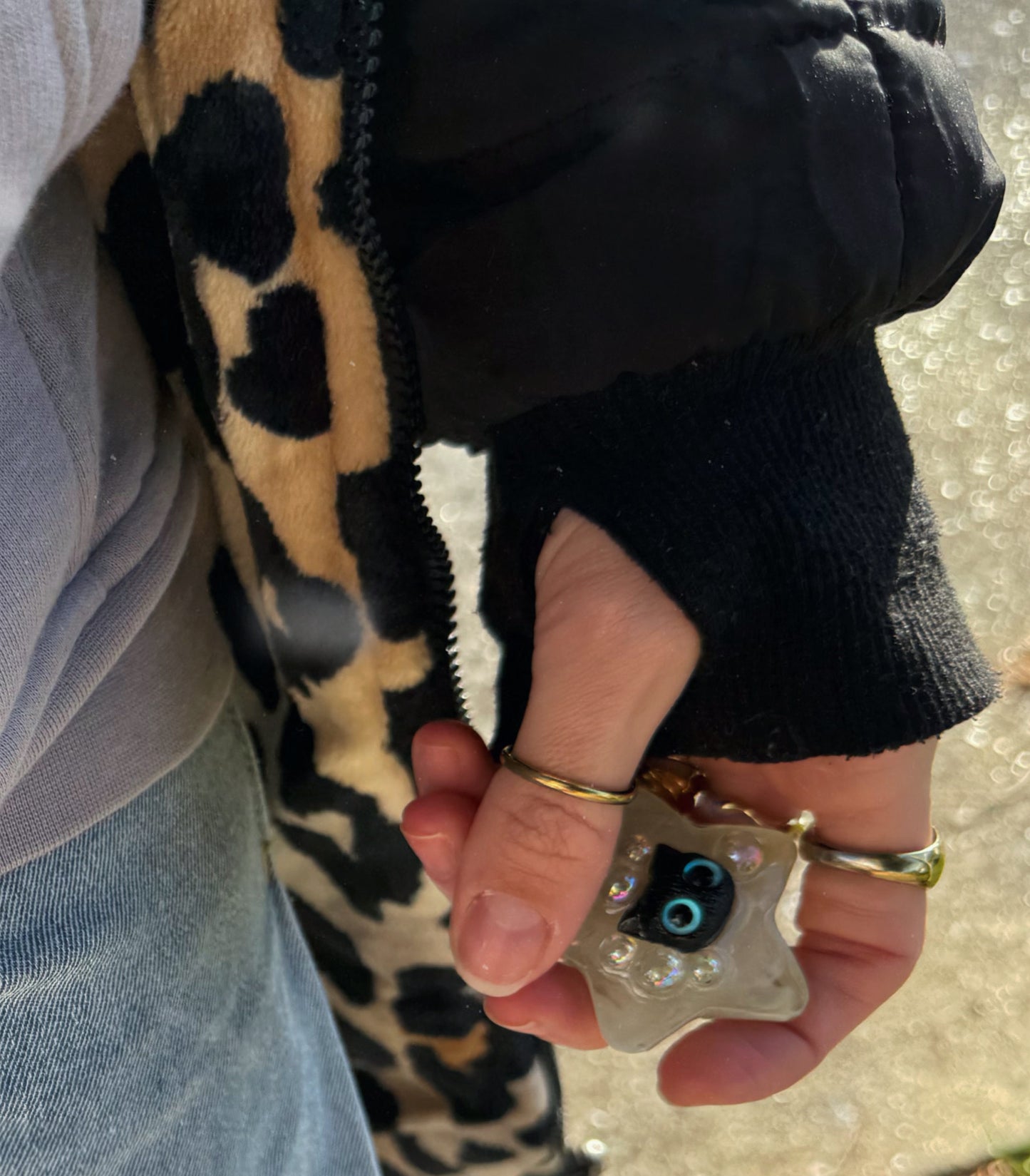 Water star: black cat 156