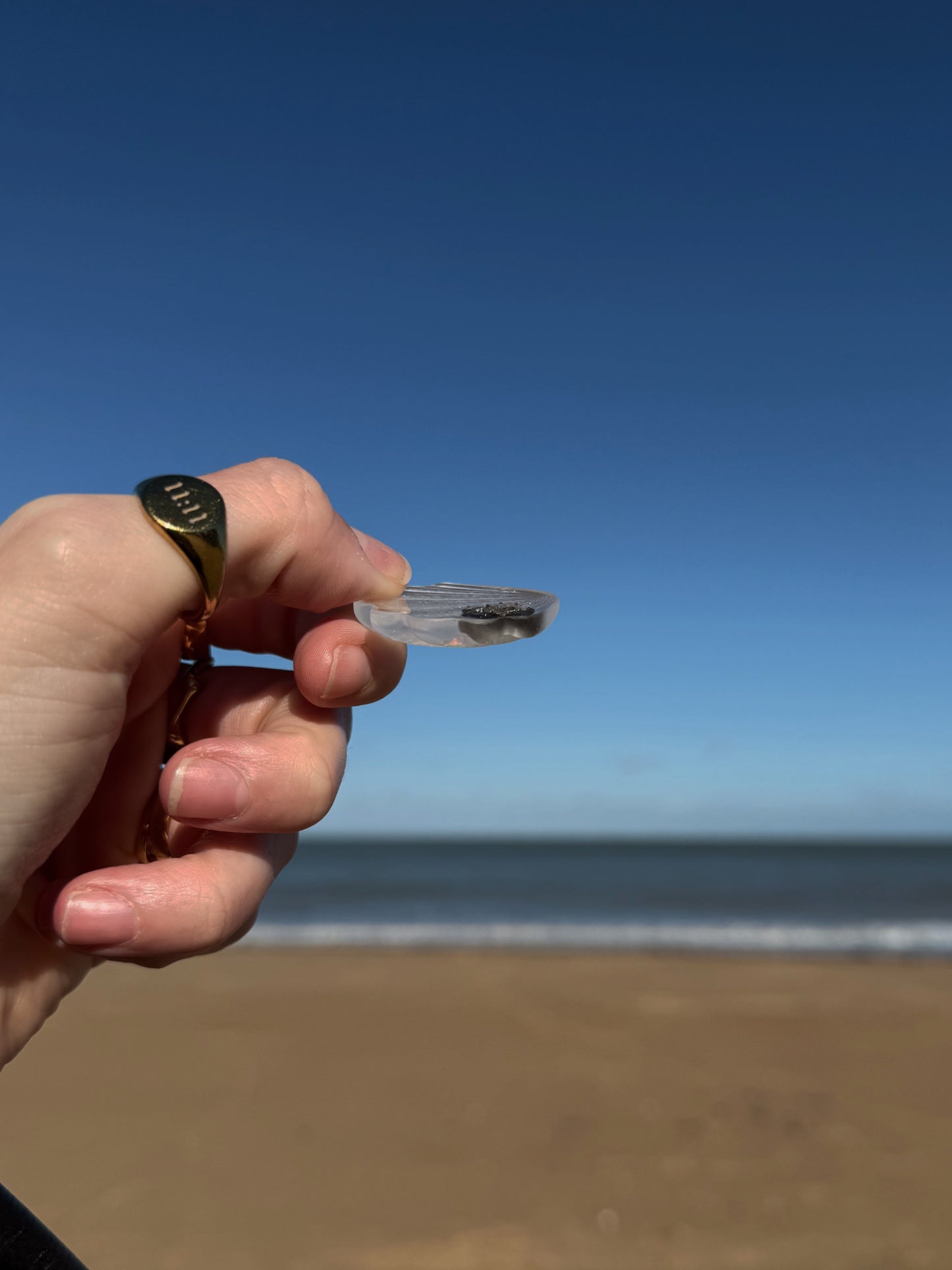 Pocket shell: dragon scales 138