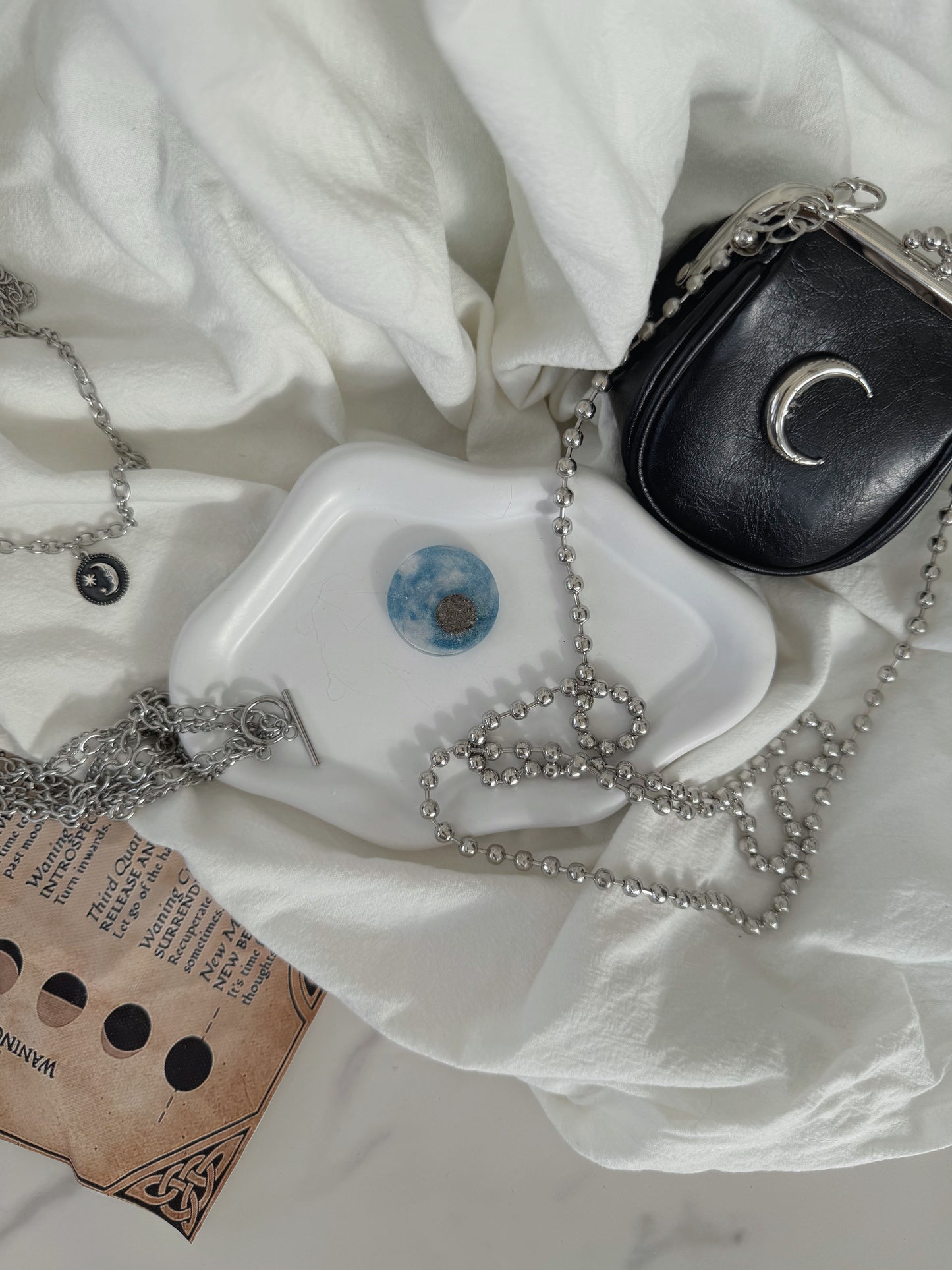 Micro orb: geode scratch