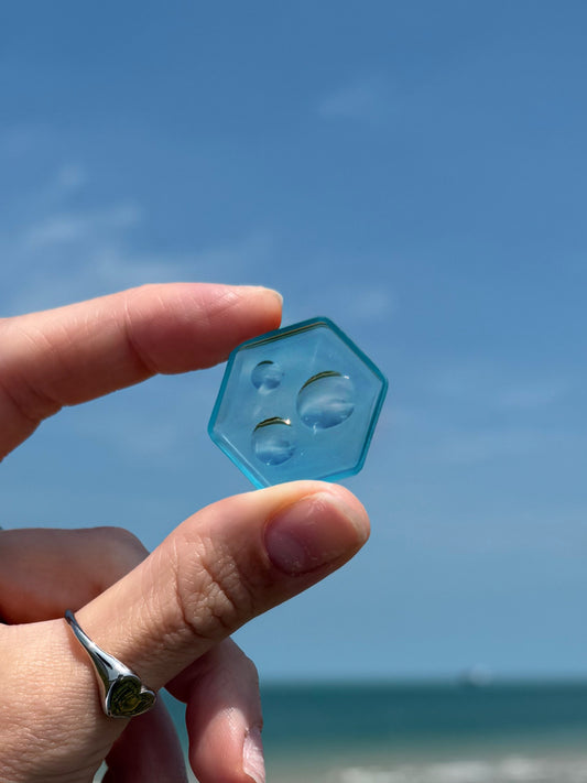 Water drop little hexagon