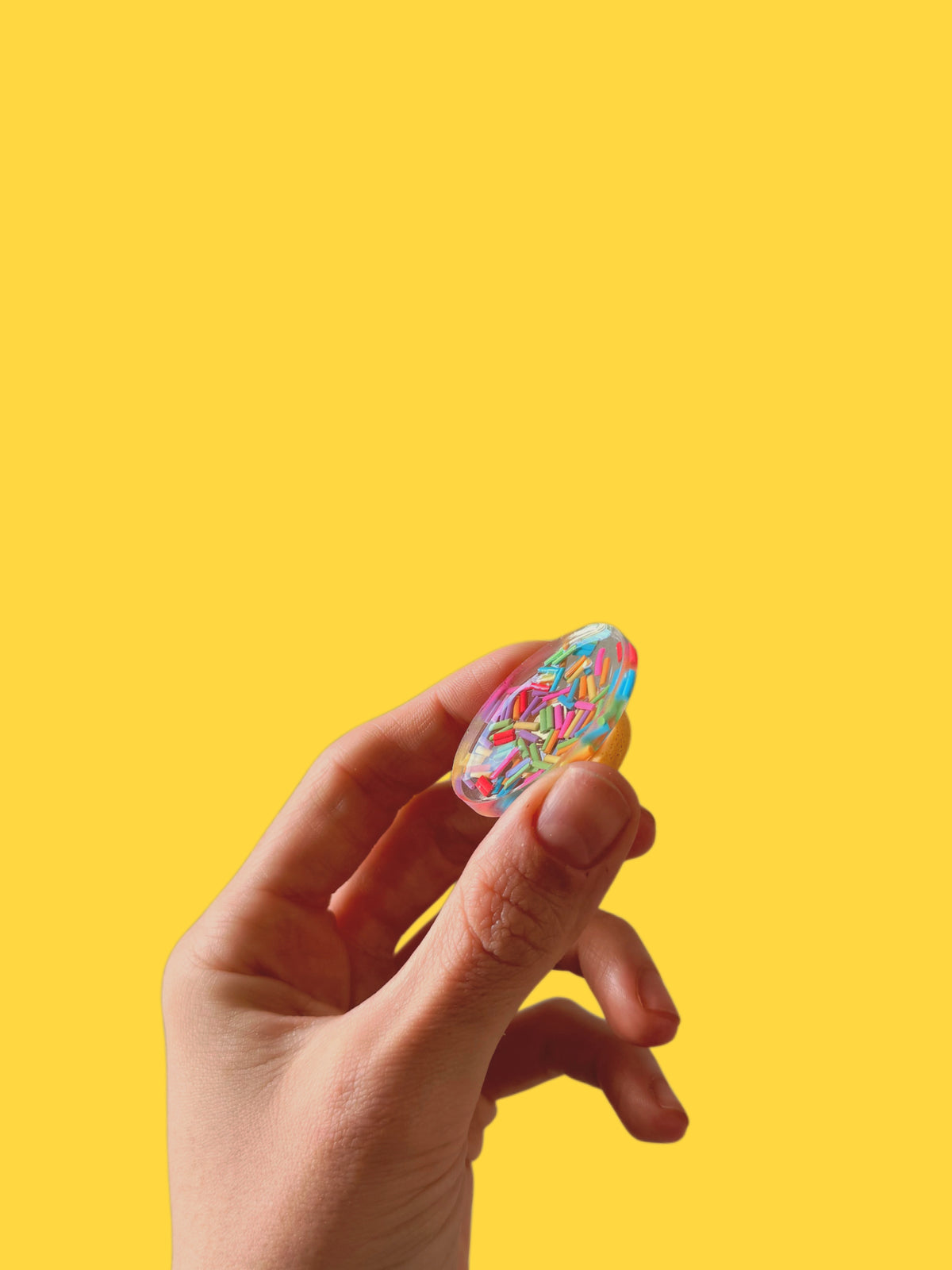 Biscuit sprinkle spinner