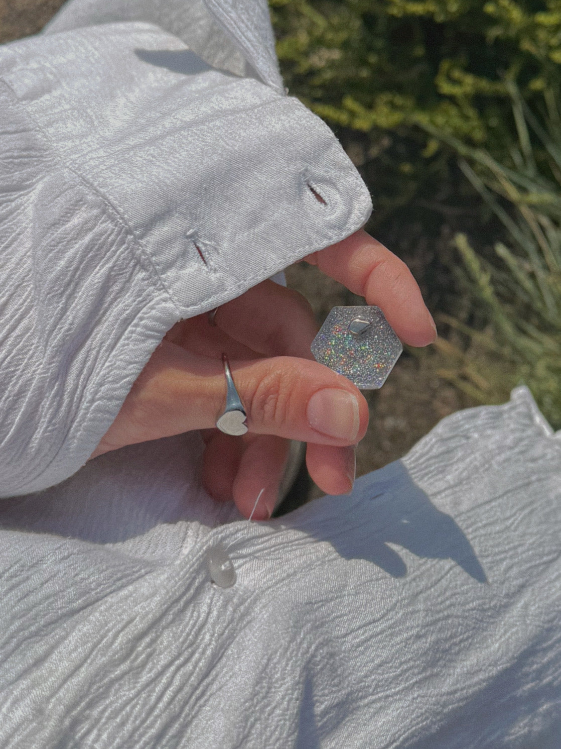 Silver raindrop tiny hexagon