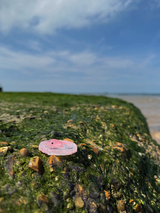 Geode orb: pink stingray