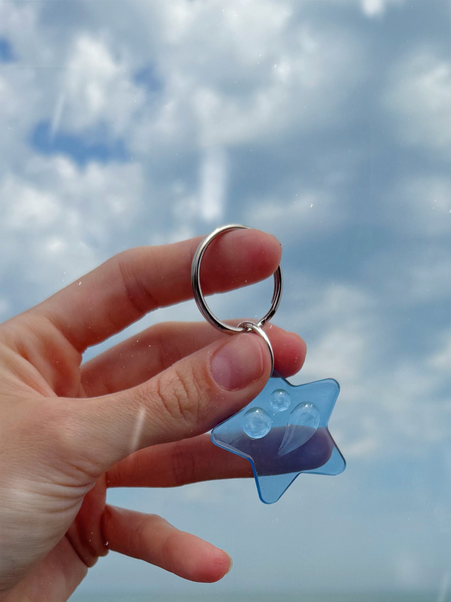 Bella star: water drop keyring