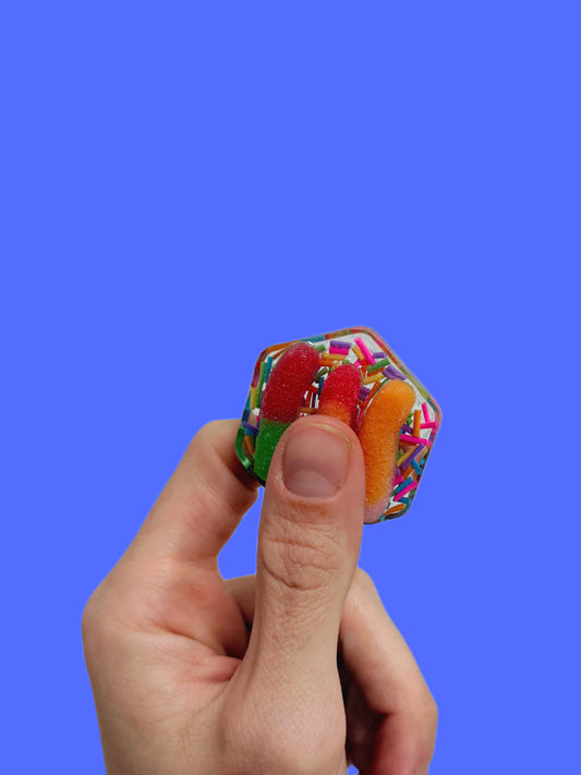 Hexagon: Triple gummy worm