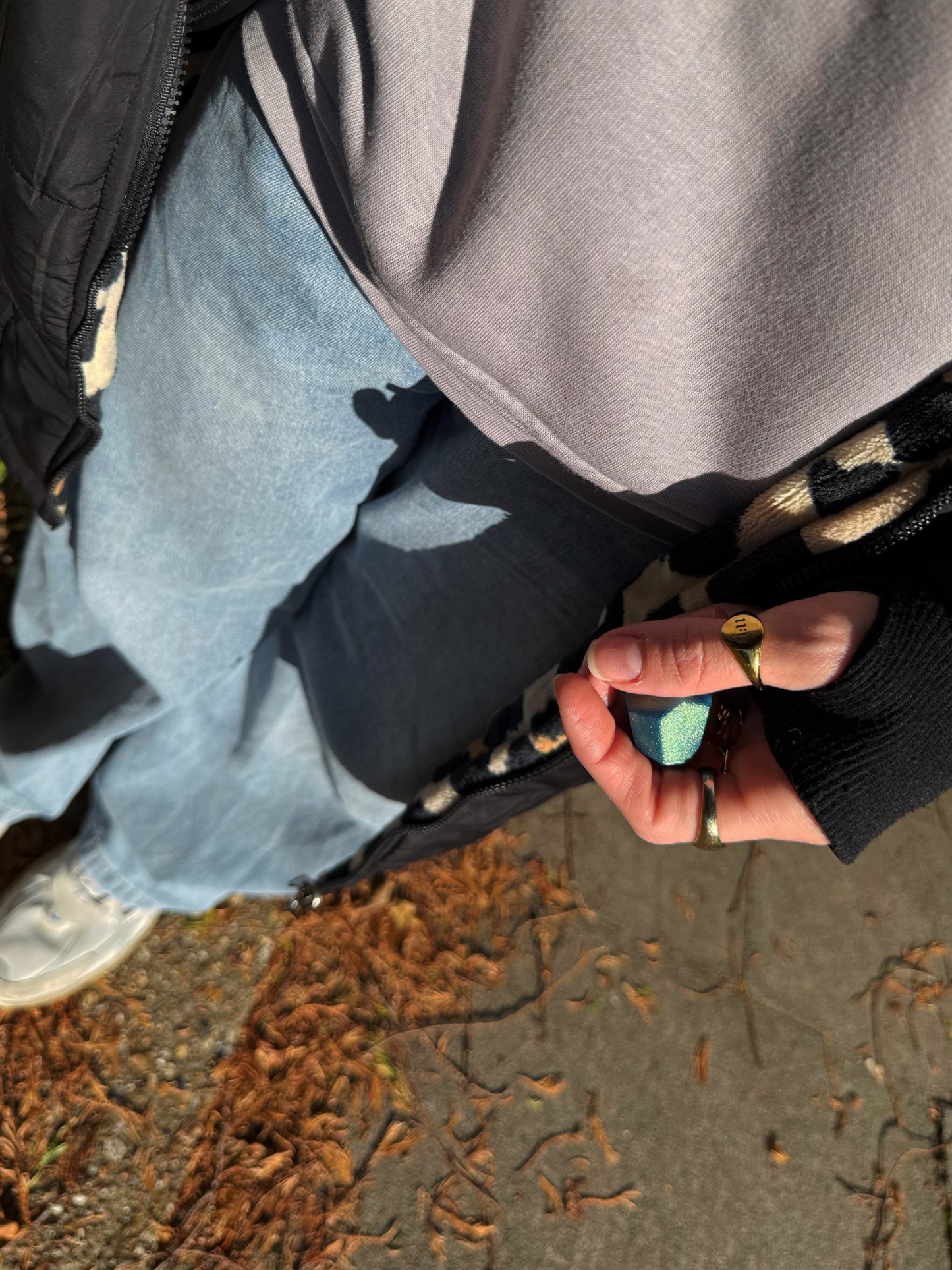 Electric blue gem 163