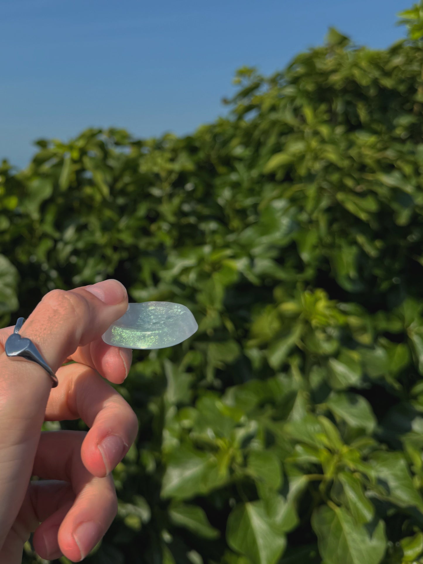 Fairy rain drop thumb dip