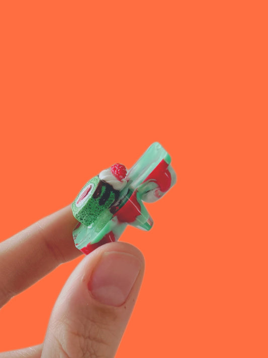 Strawberry matcha : mini gummy bear